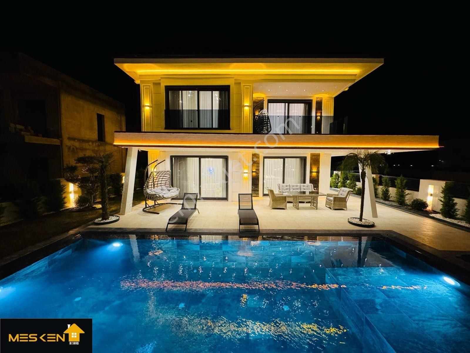 Didim Efeler Mah.'de Emsalsiz Lüks,emsalsiz İhtişam, Tam Müstakil Villa - Görsel 19