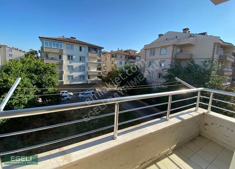 Egeli'den Görükle Merkezde 2+1 Eşyalı Kiralık Daire - Görsel 12