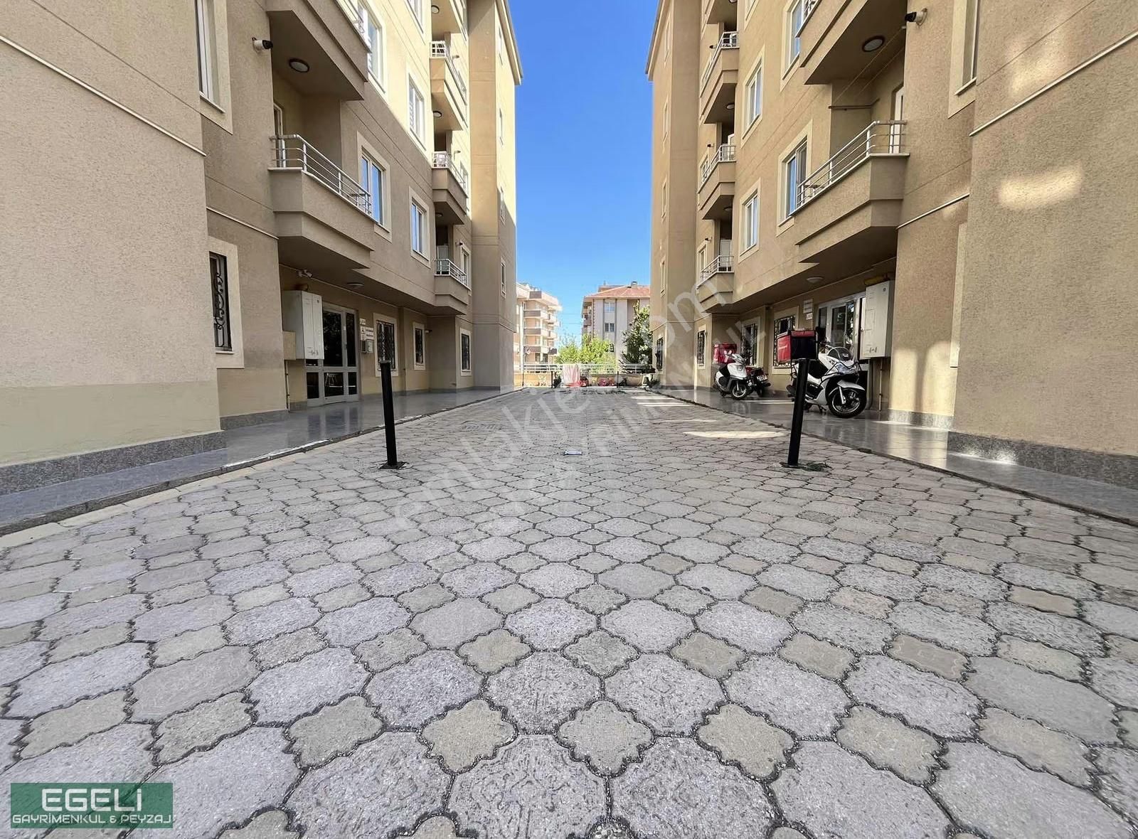 Egeli'den Görükle Trio'ya Yakın 2+1 Eşyalı Satılık Daire - Görsel 28