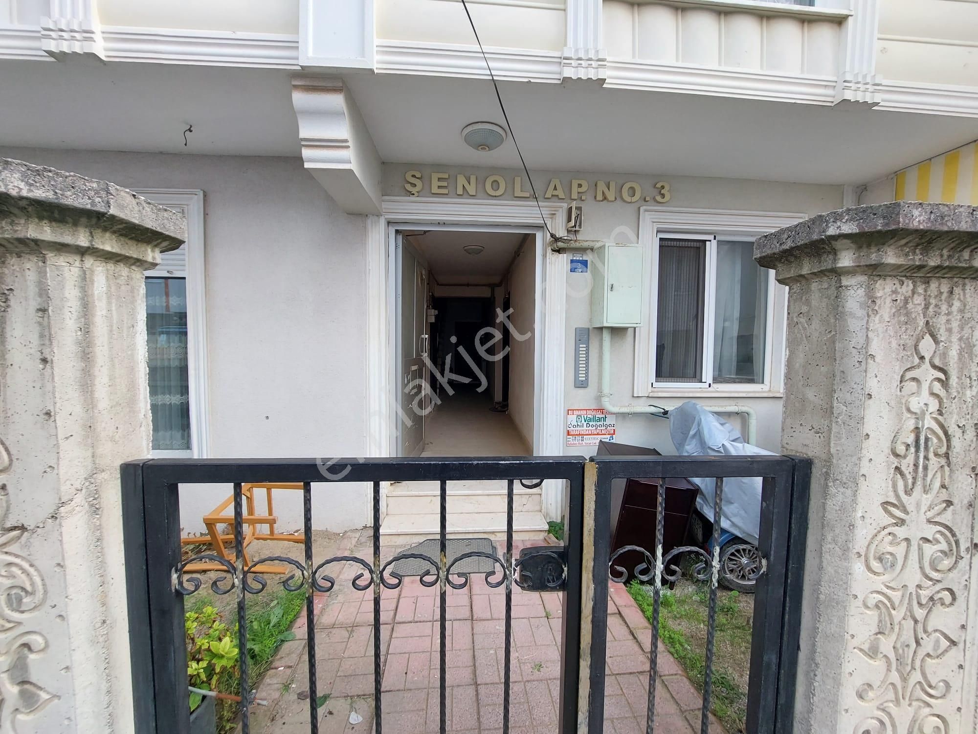 Karasu 32 Evlerde Kombi Petekli Cam Balkonlu 1+1 Satılık Daire - Görsel 4