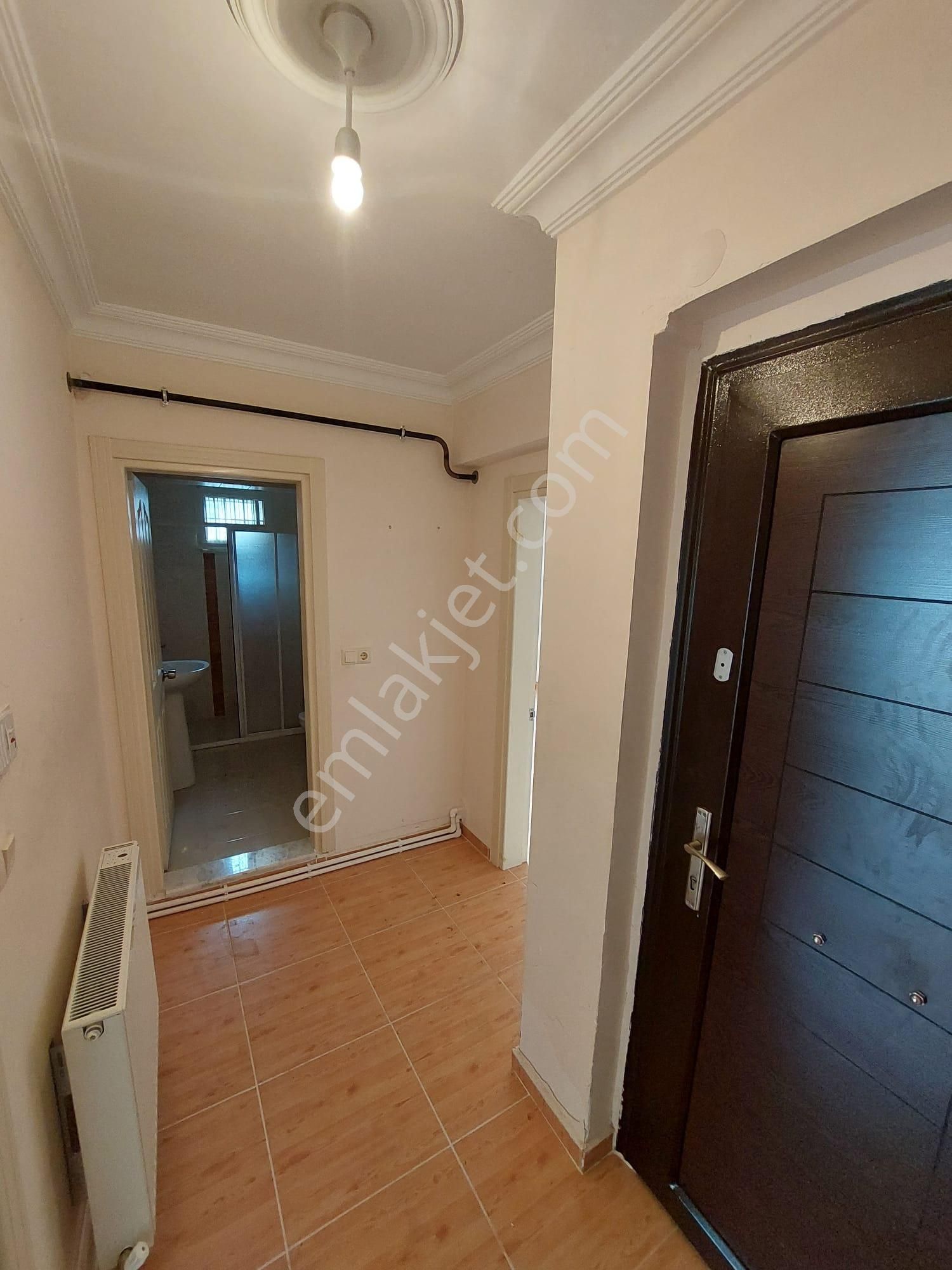 Karasu 32 Evlerde Kombi Petekli Cam Balkonlu 1+1 Satılık Daire - Görsel 7