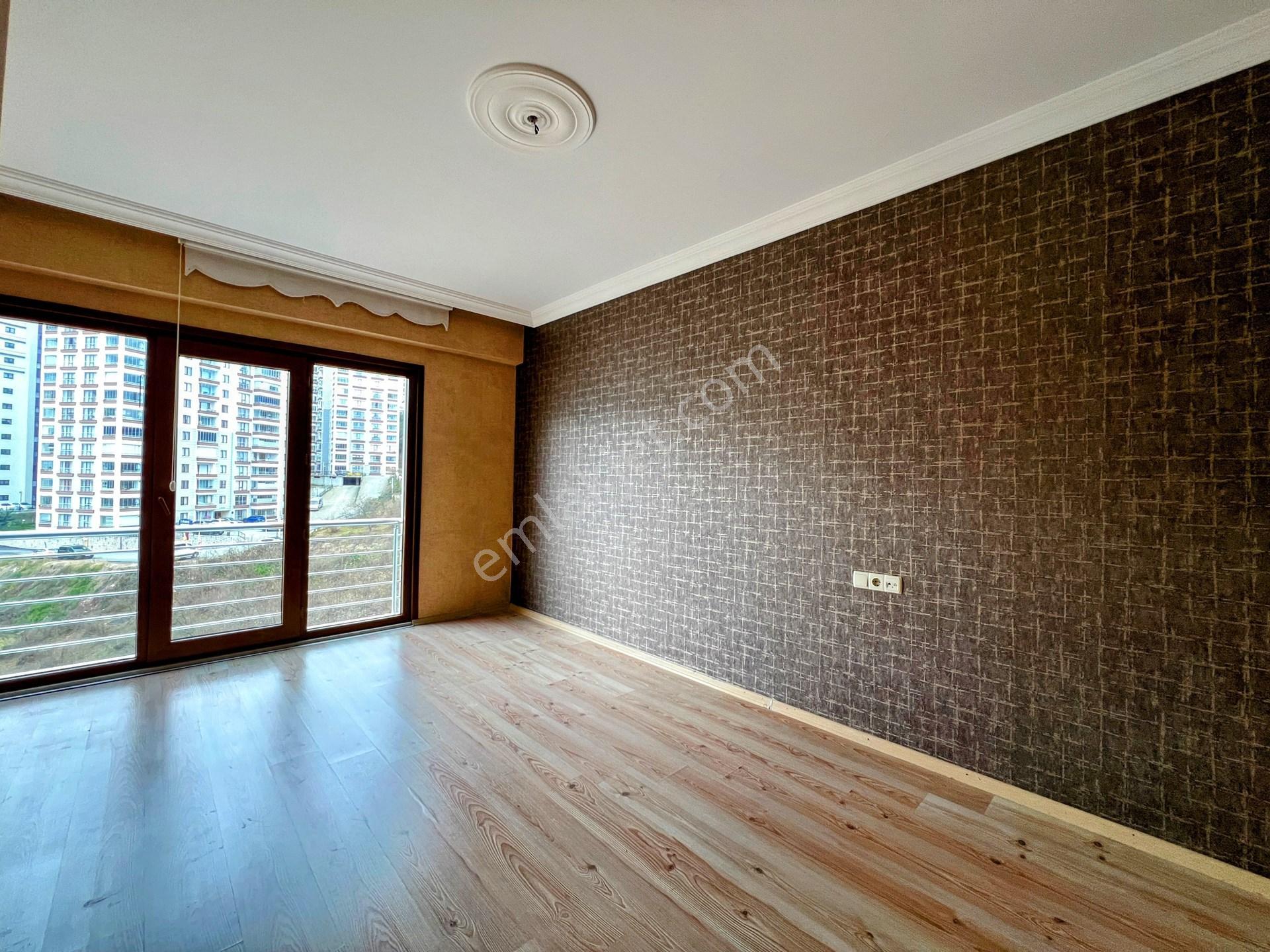 Yomra Kaşüstü'nde Deniz Manzaralı, Site İçinde Modern 3+1 Kiralık Daire - 160 M² - Görsel 8