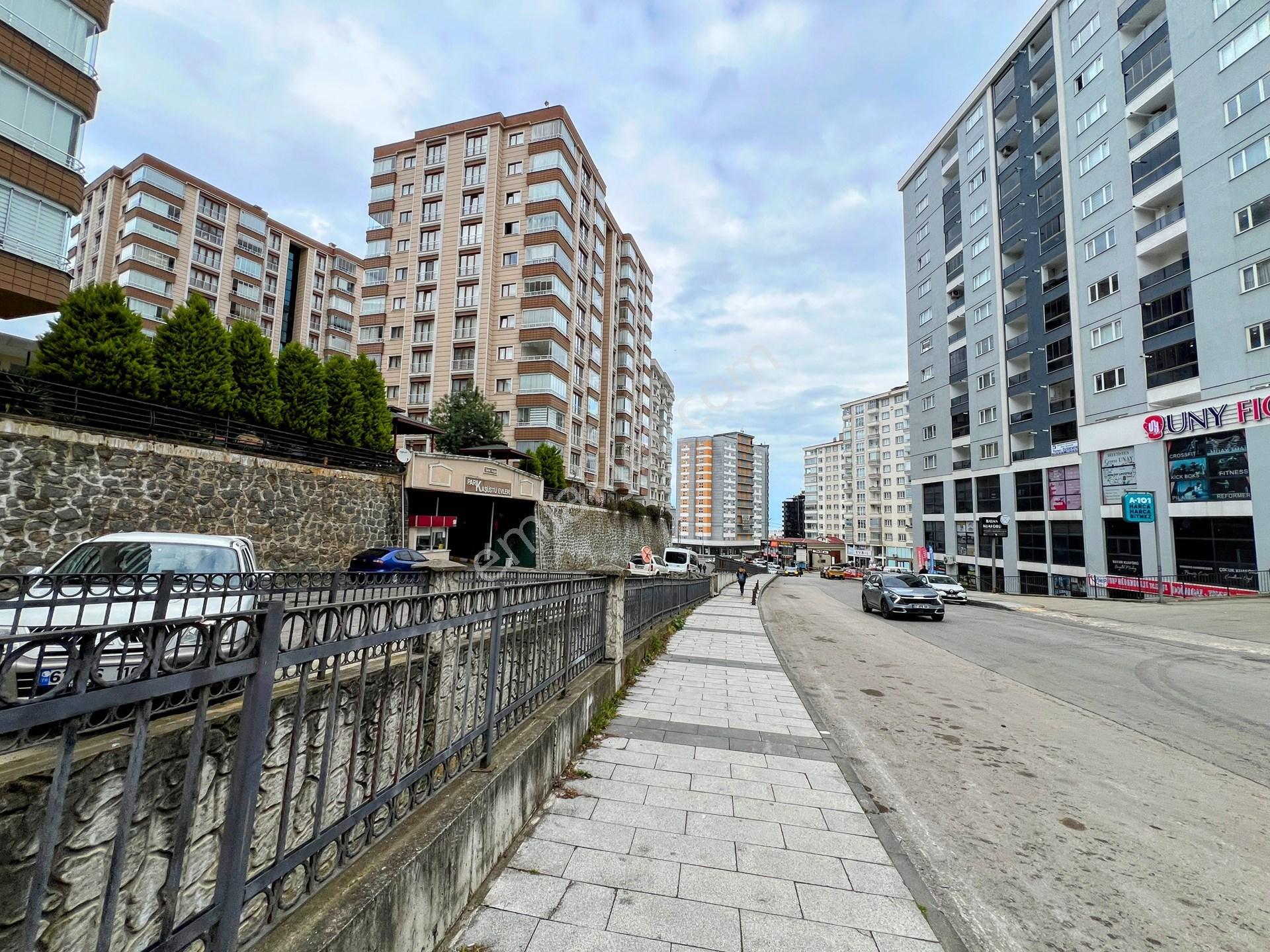 Yomra Kaşüstü'nde Deniz Manzaralı, Site İçinde Modern 3+1 Kiralık Daire - 160 M² - Görsel 2