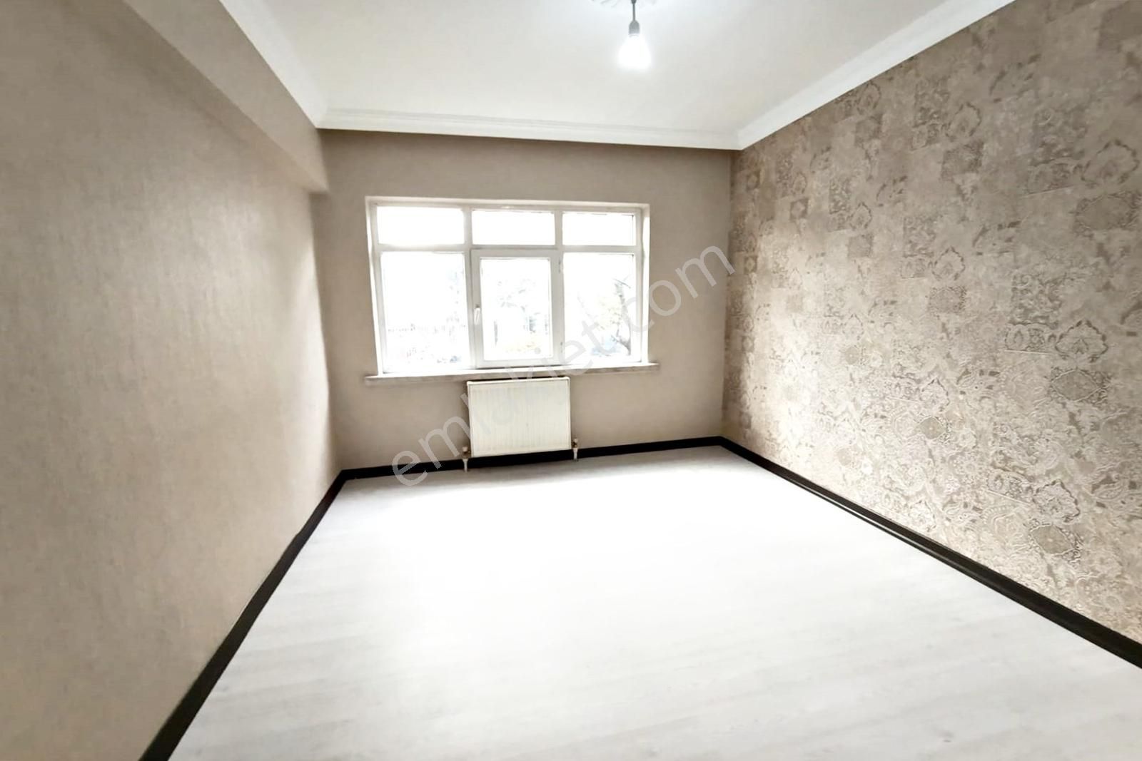 Ufuk Özdemir'den Cad.ve Metro Yakını Orta Kat 3+1 Masrafsız... - Görsel 2