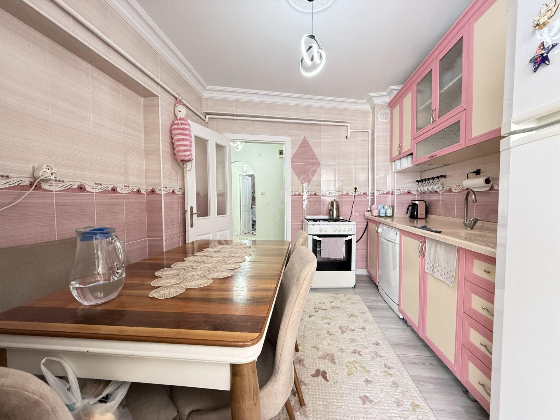 Kalecik Emlak'tan Karakol Yakını 95m² Masrafsız Güney Cephe 2+1 Fırsat - Görsel 4