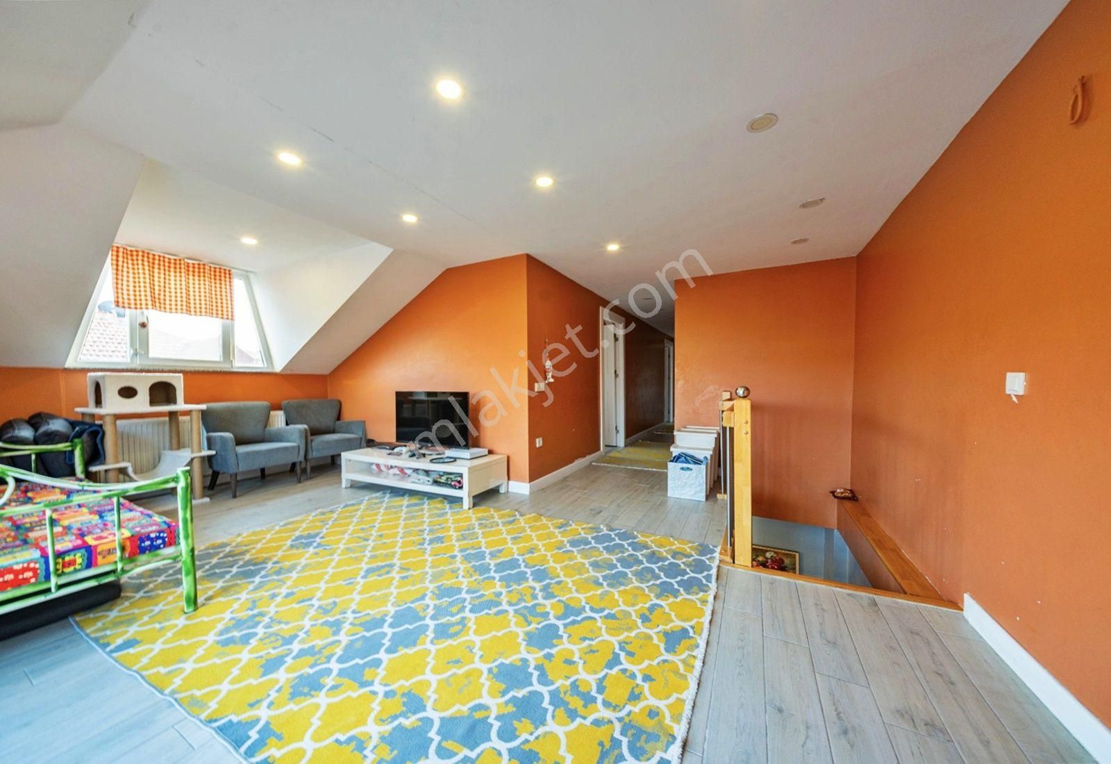 Weal World' Den Bahçelienizam Da, Cadde Üstü, İki Girişli, Lüks Dubleks ... - Görsel 16