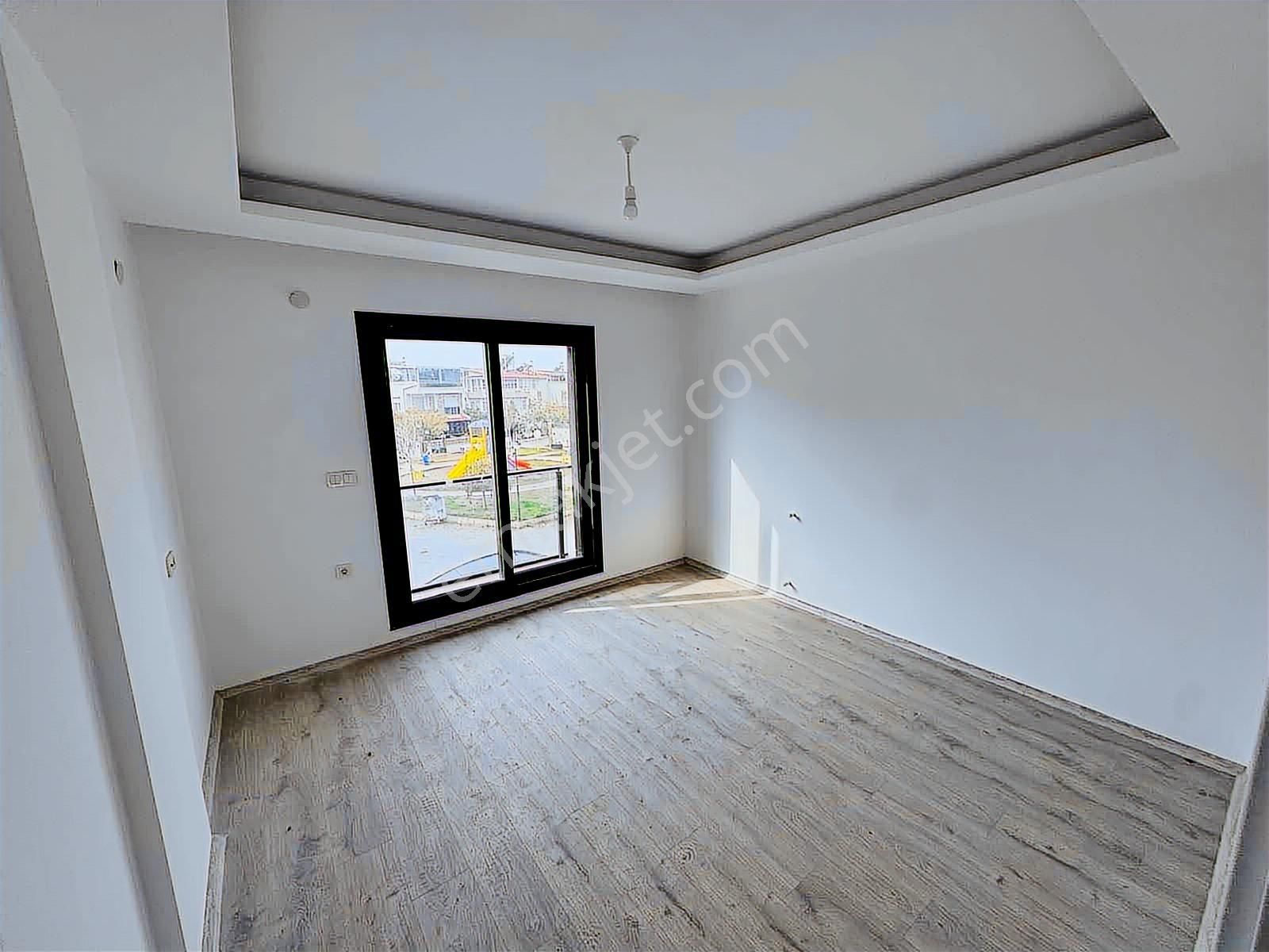 Otoparklı, Önü Açık, Deniz Manzaralı Sıfır Köşe Villa - Görsel 16