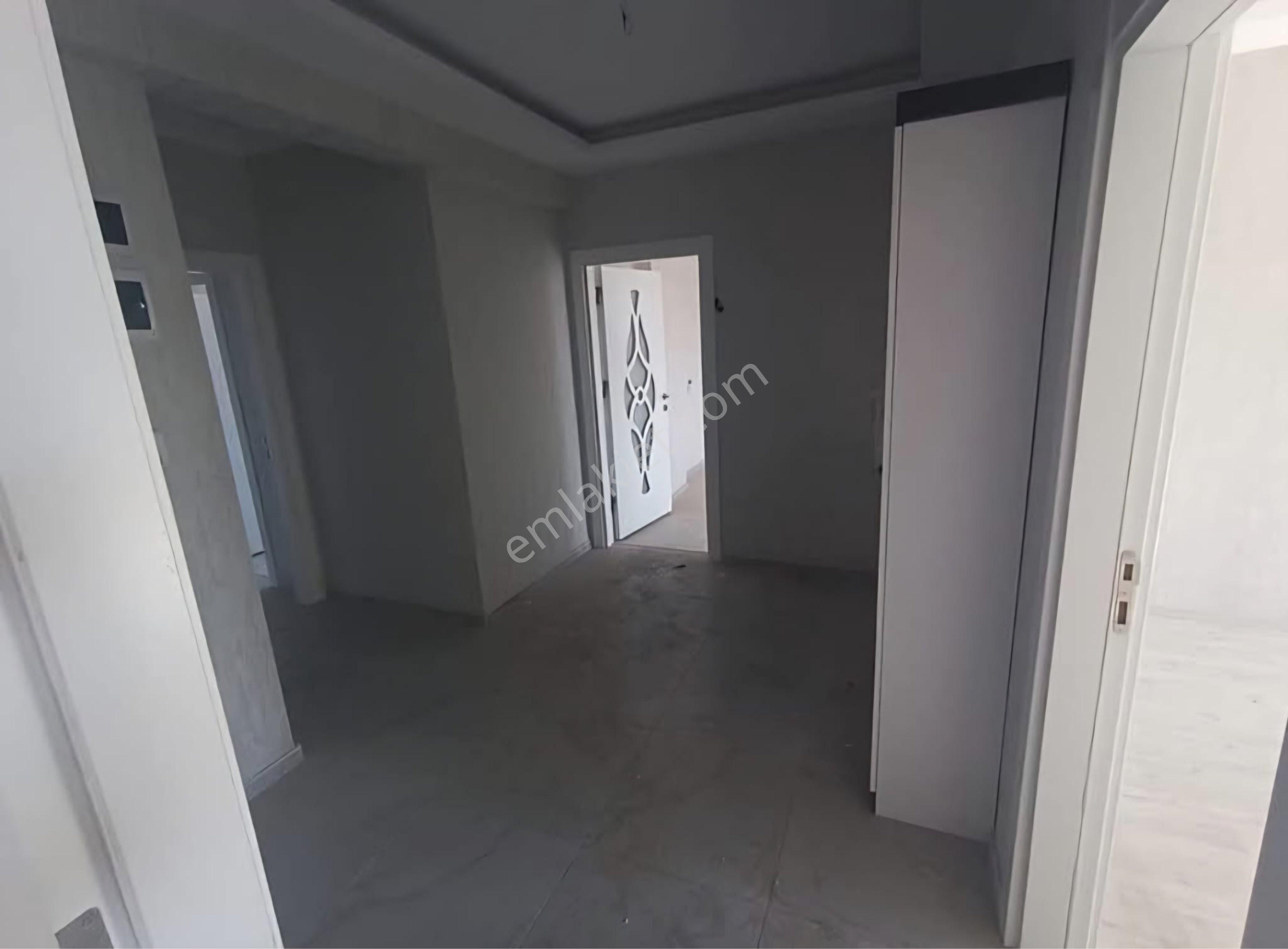 Yatırımlık Kiracısı İçinde Arakat Daire - Görsel 2