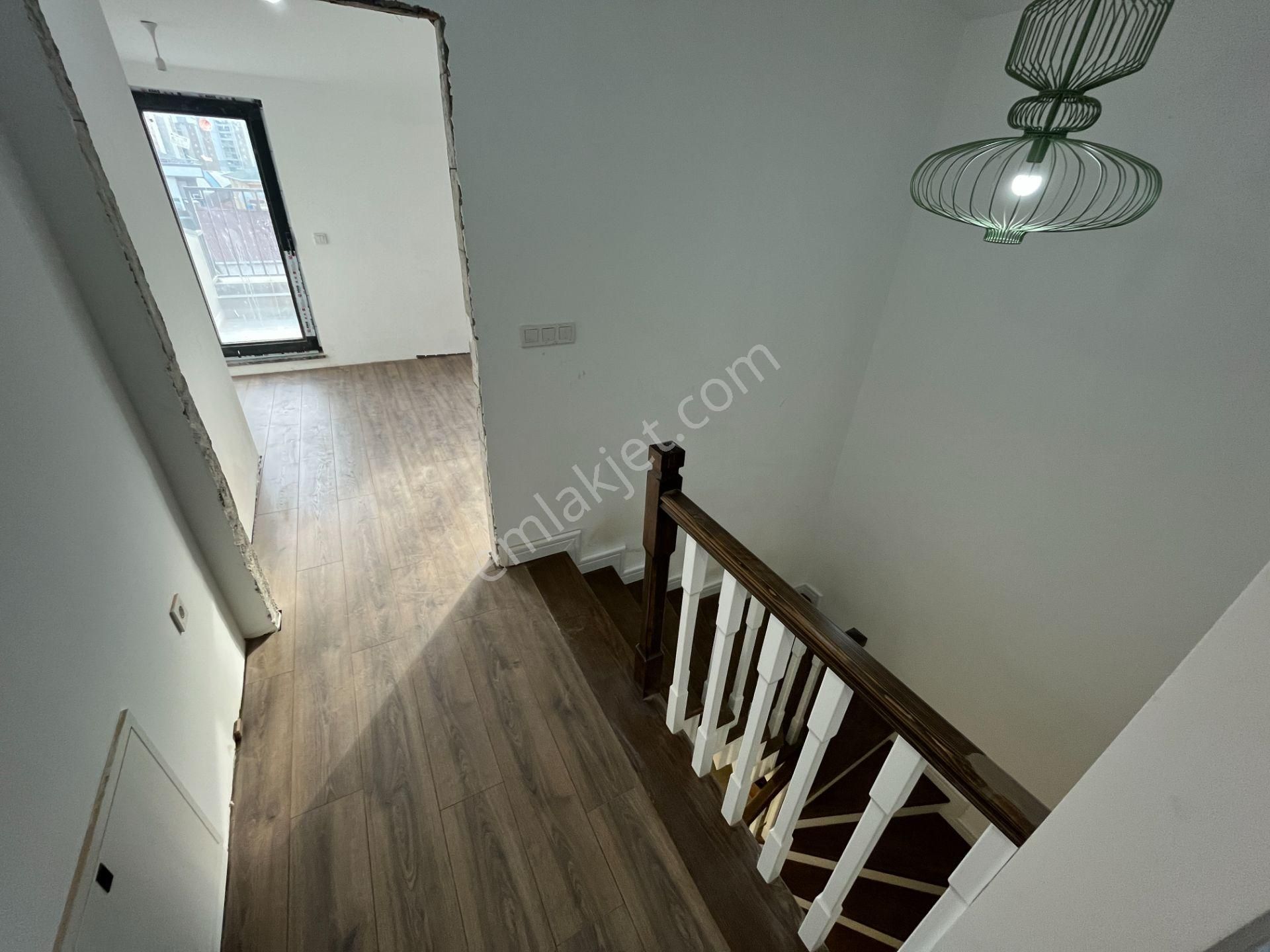 Samandıra Merkeze Yakın Asansörlü 4+1 Sıfır Ultra Lüks Dubleks - Görsel 4