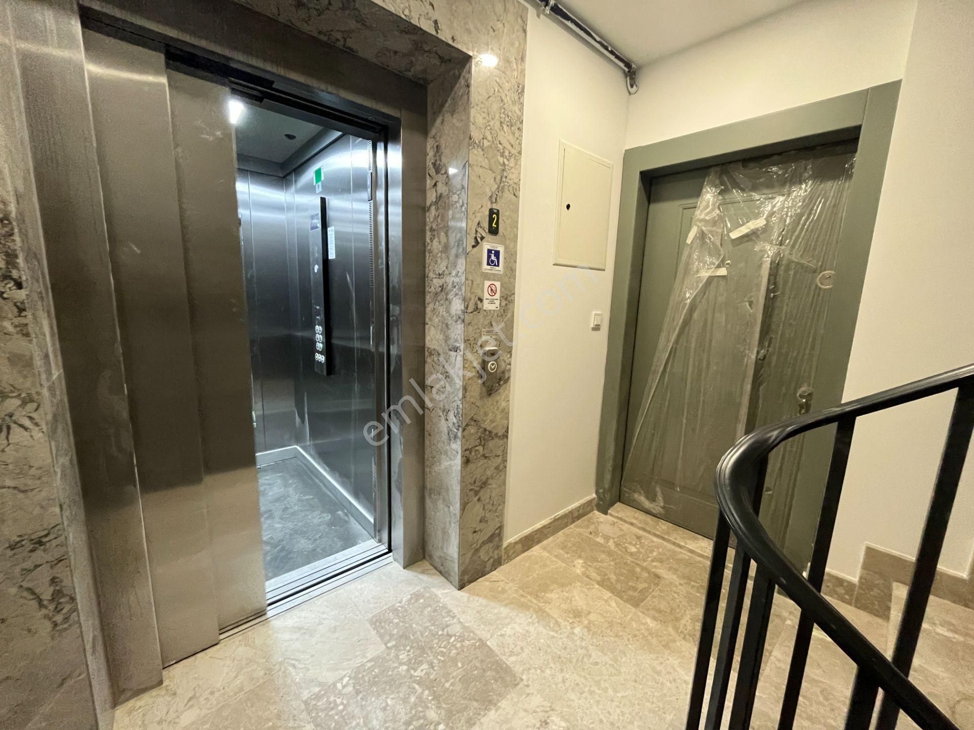 Samandıra Merkeze Yakın Asansörlü 4+1 Sıfır Ultra Lüks Dubleks - Görsel 19