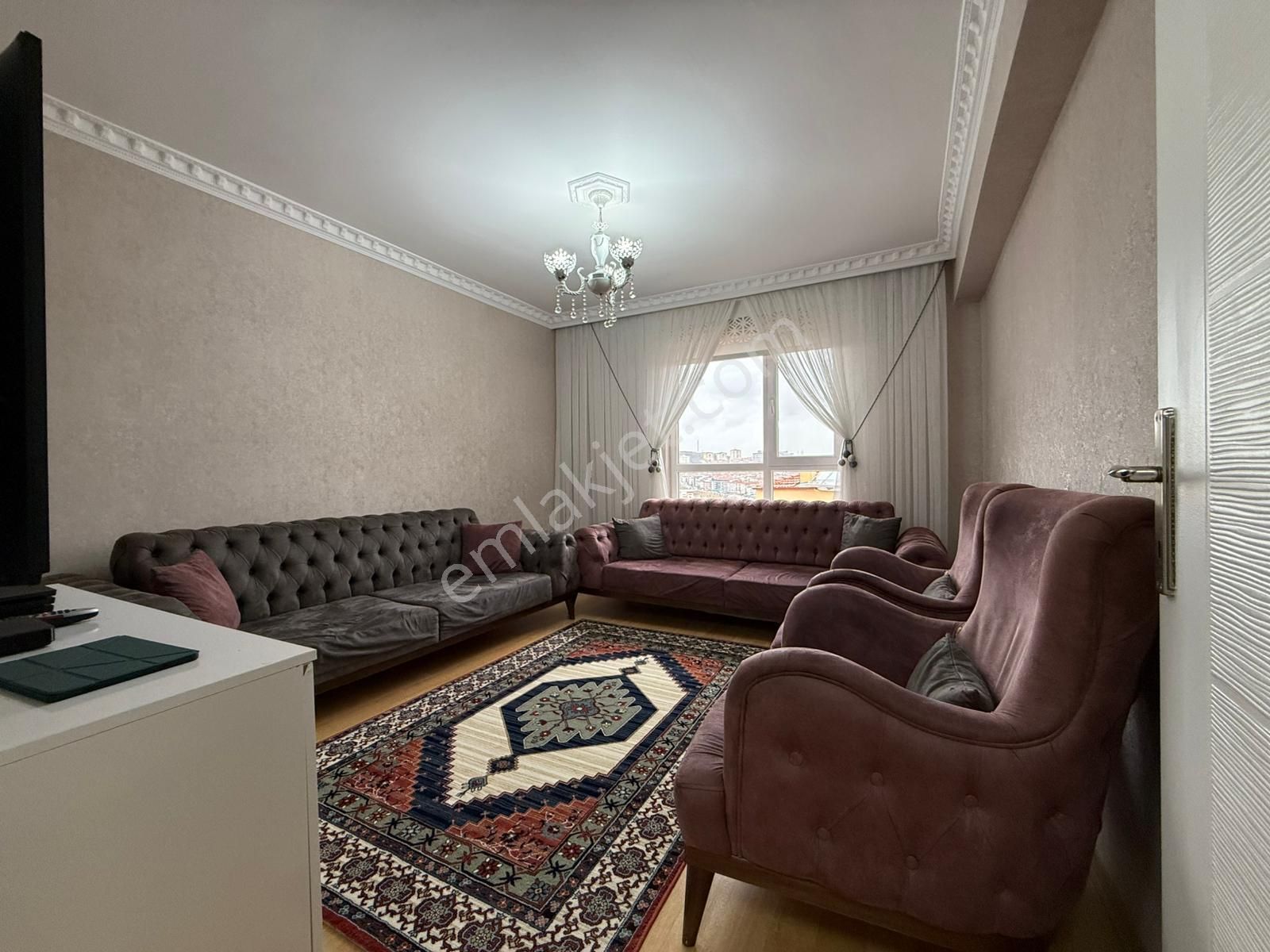 Kanuni Mahallesinde Geniş M2 Asansörlü Katta Fırsat !!!! - Görsel 15