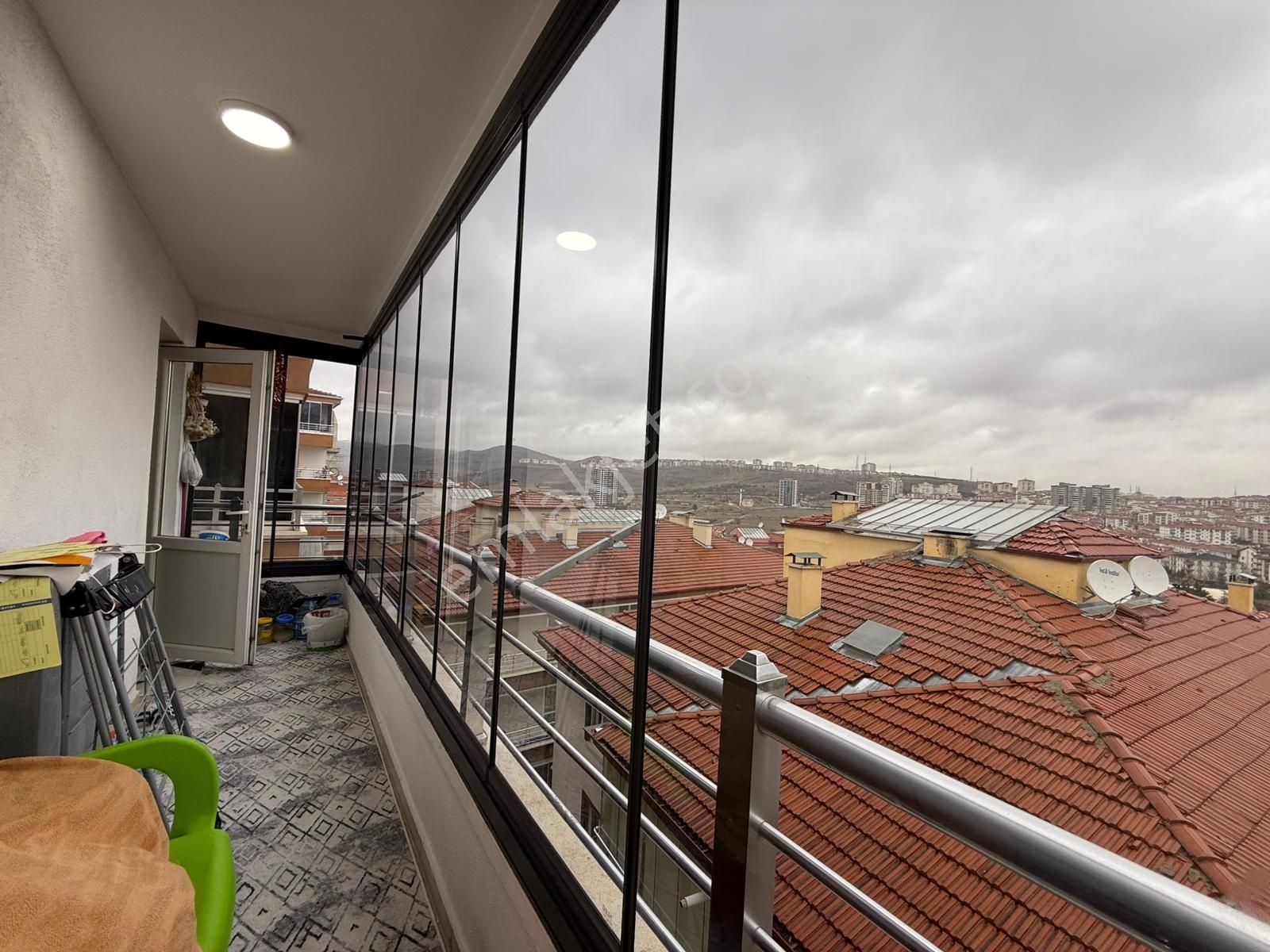 Kanuni Mahallesinde Geniş M2 Asansörlü Katta Fırsat !!!! - Görsel 31