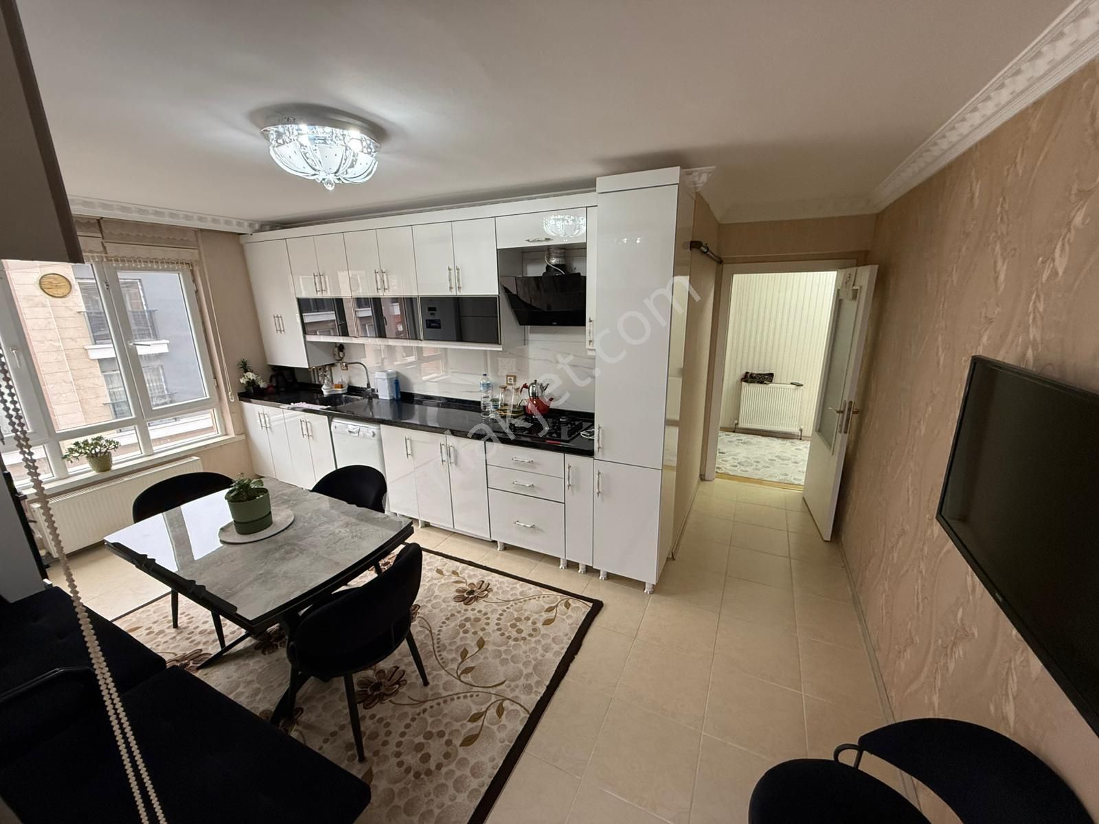 Kanuni Mahallesinde Geniş M2 Asansörlü Katta Fırsat !!!! - Görsel 10