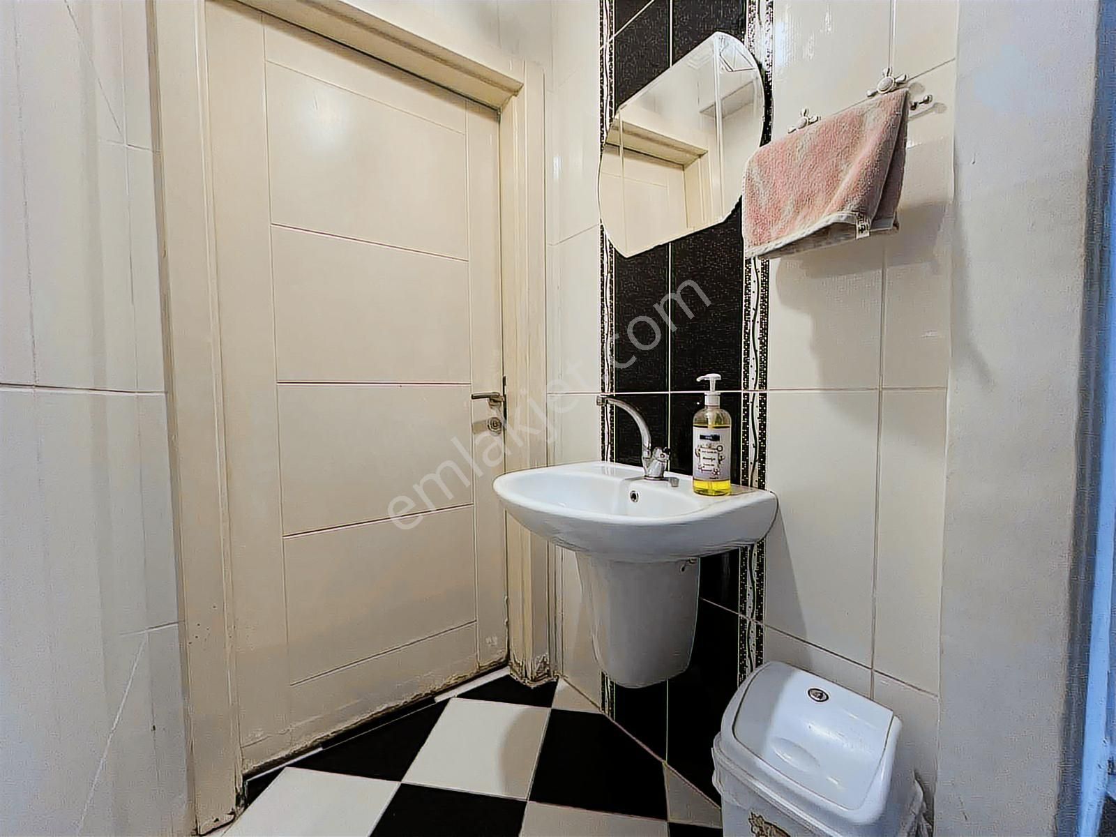 Yüce'den▓ 3+1 Güney.c 145m2 Kullanım Alanlı 45 M2 Özel Teraslı - Görsel 17