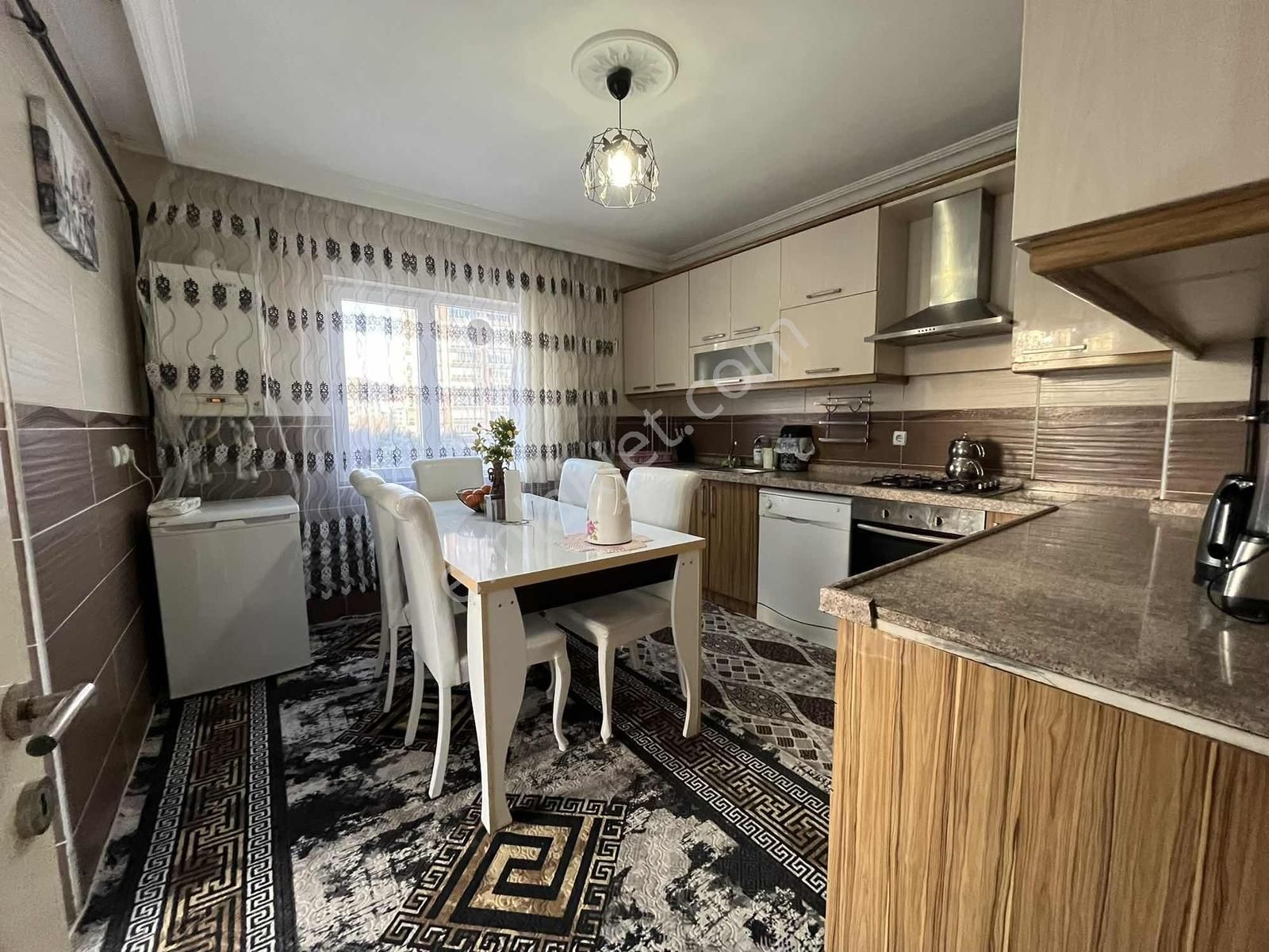 Yüce'den▓ 3+1 Güney.c 145m2 Kullanım Alanlı 45 M2 Özel Teraslı - Görsel 5