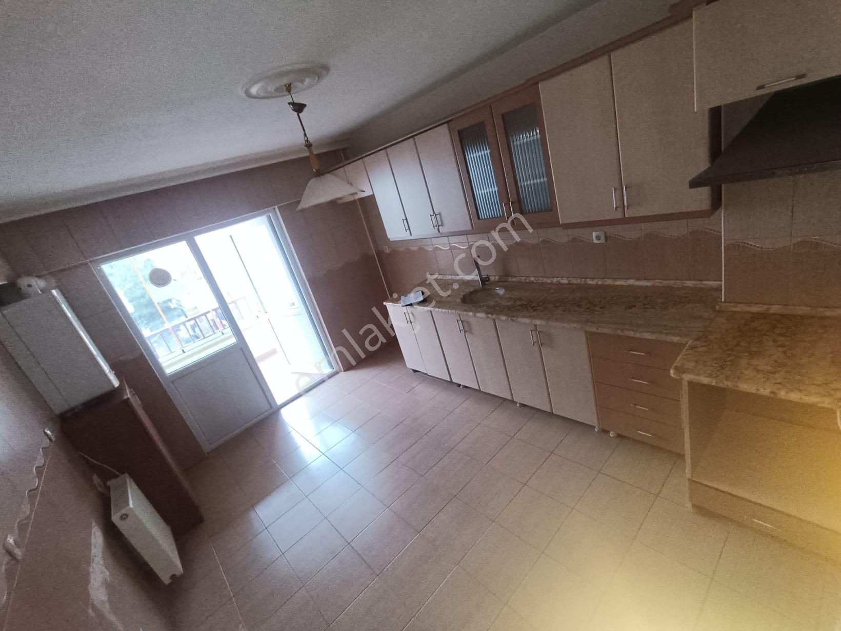 Mç Emlak'tan Mareşal Çakmak Mah'sınde 3+1 Satılık Daire - Görsel 2