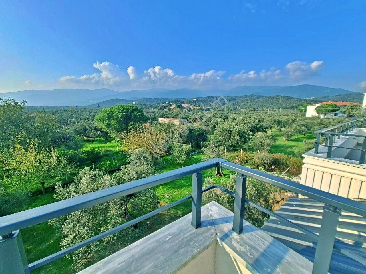 Uytundan Zeytinlide Doğayla İç İçe Satılık Lüks Sıfır 3+1 Villa - Görsel 19