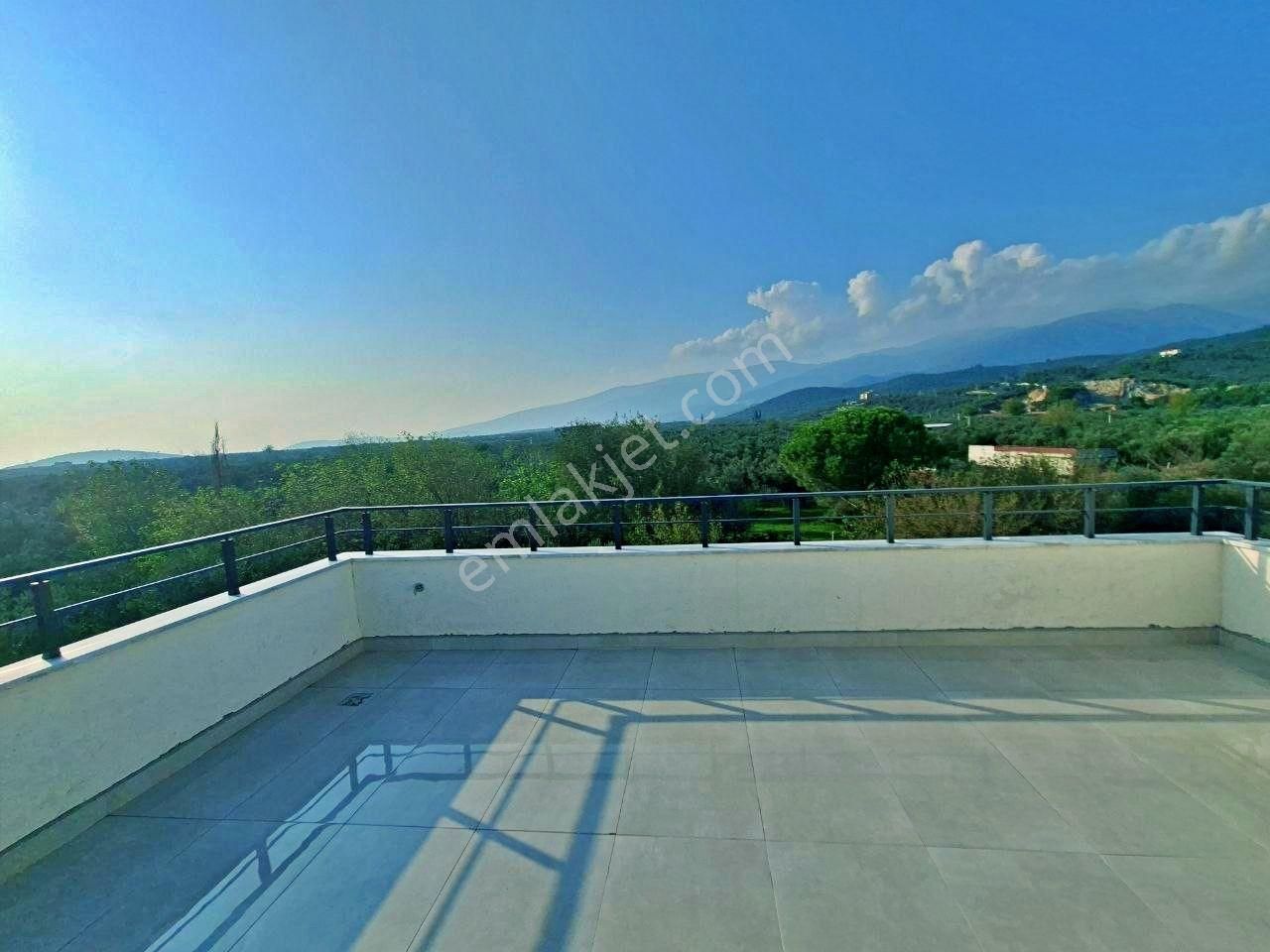 Uytundan Zeytinlide Doğayla İç İçe Satılık Lüks Sıfır 3+1 Villa - Görsel 2