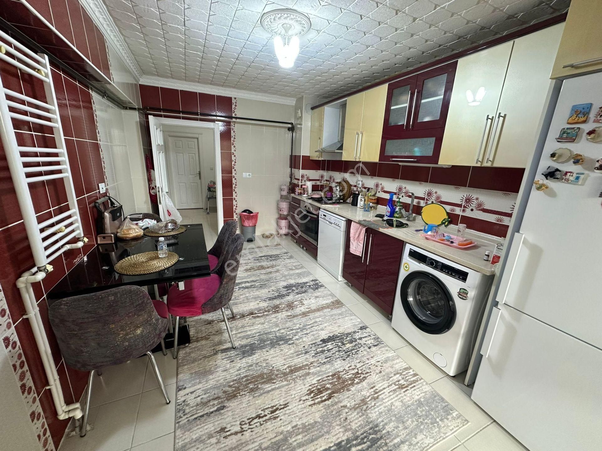 Acil Satılık__kent Konseyi Yanı__160m2__teras Balkonlu Arakat - Görsel 2