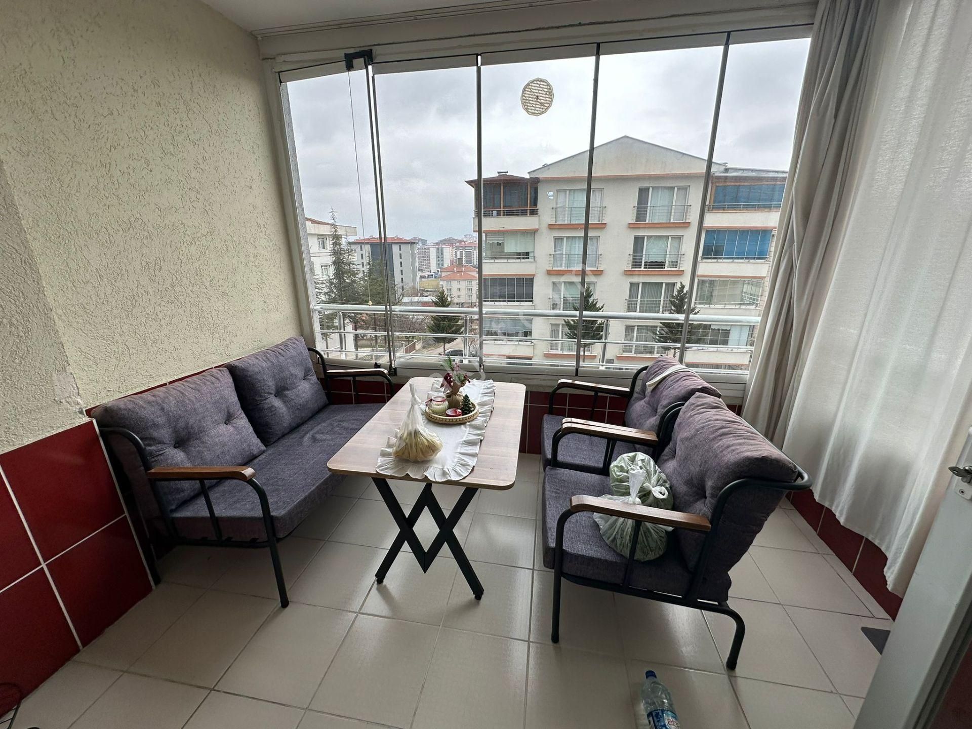 Acil Satılık__kent Konseyi Yanı__160m2__teras Balkonlu Arakat - Görsel 9