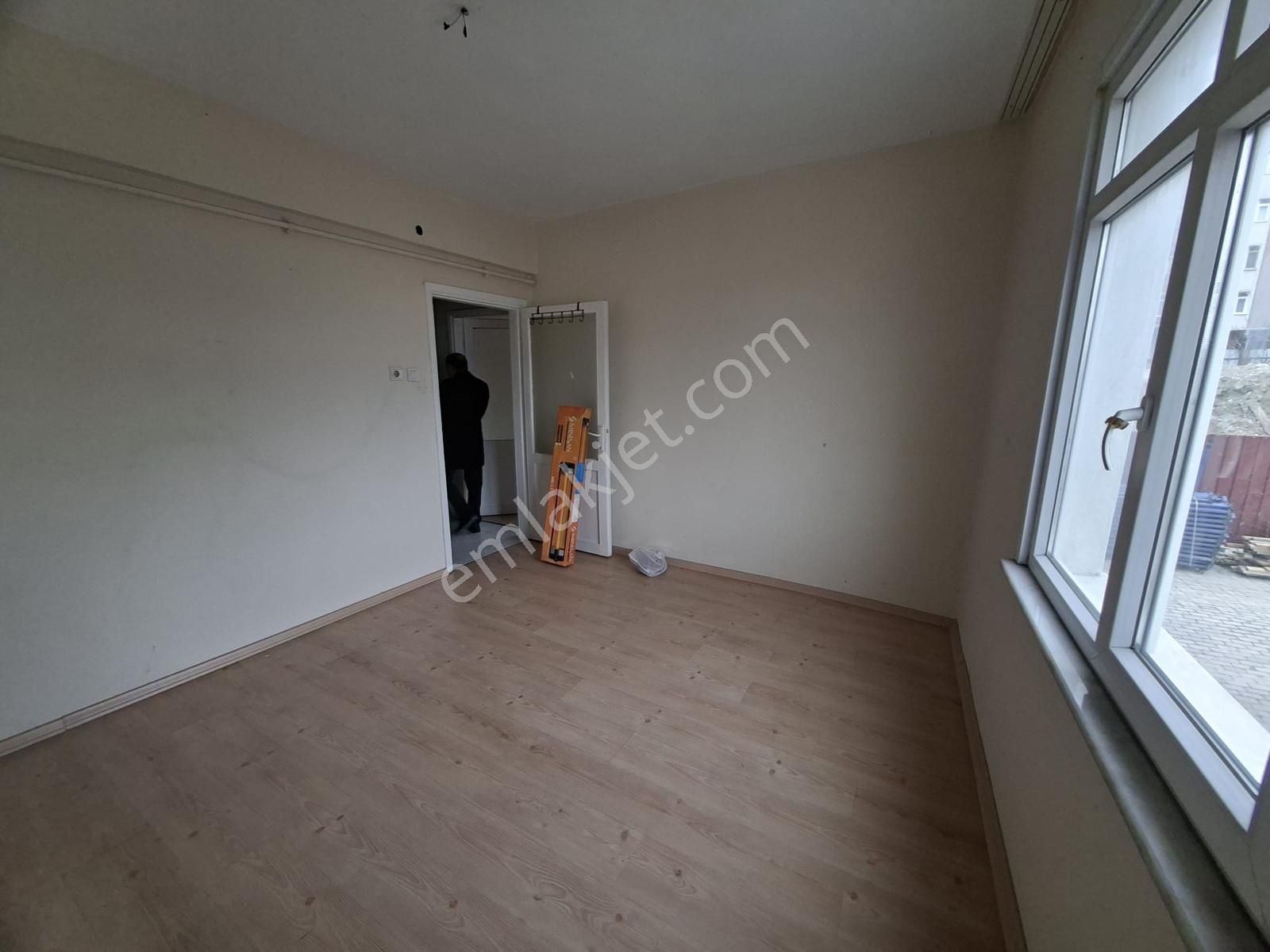 Güngören Merkez Mah. 3+1 Odalı Krediye Uygun Satılık Daire - Görsel 14