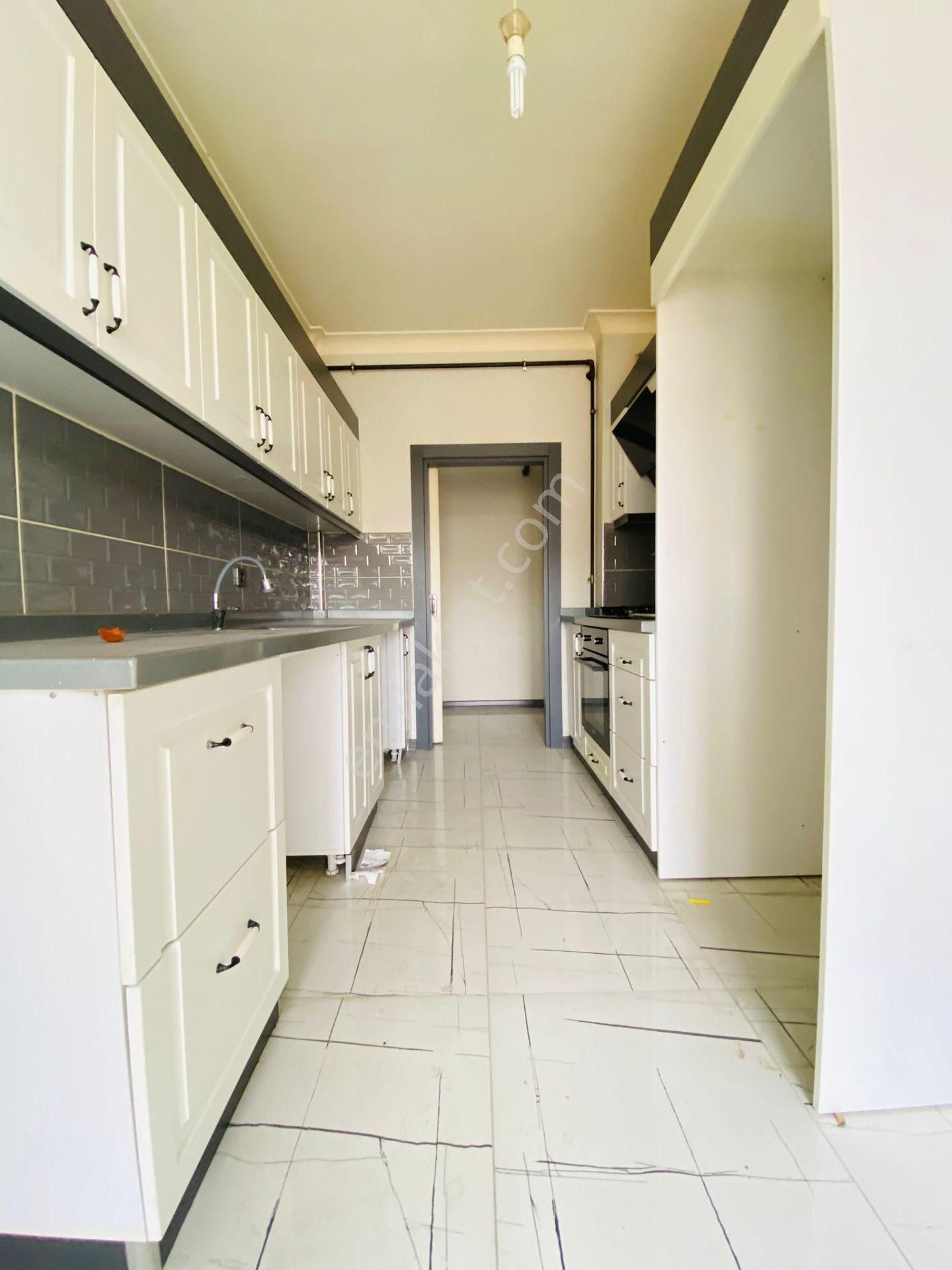 Plevne Cad. Üzerinde Asansörlü Katta 3+1 Satılık Daire !!! - Görsel 17