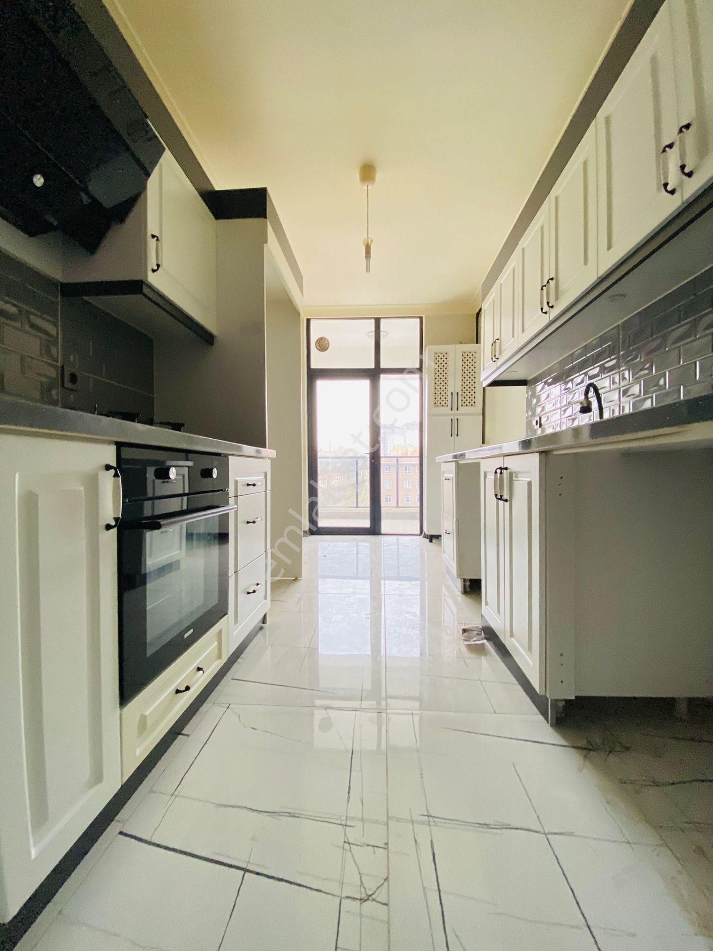 Plevne Cad. Üzerinde Asansörlü Katta 3+1 Satılık Daire !!! - Görsel 14