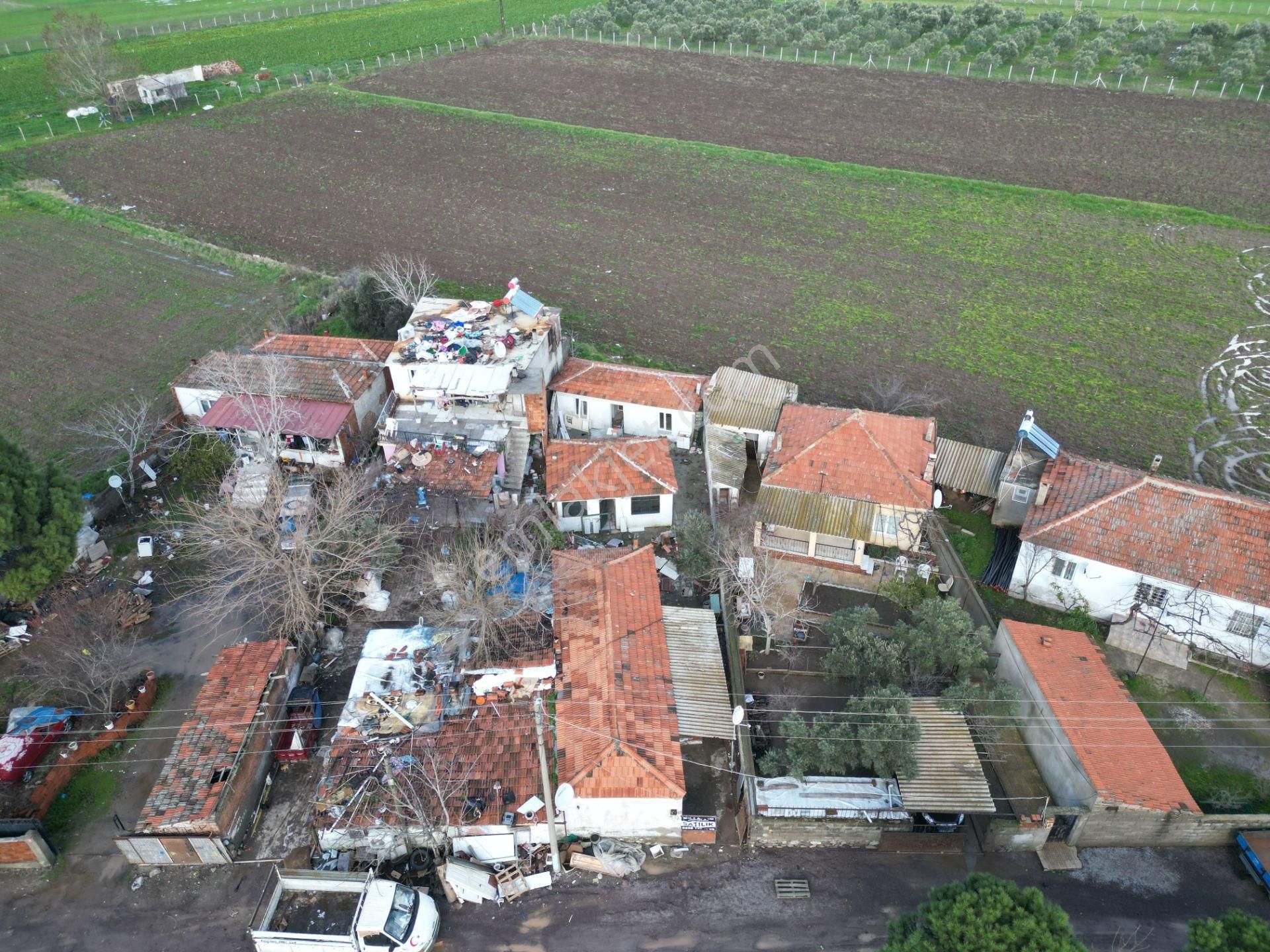 Rota'dan | Yatırımlık Fırsat |ana Yol Üzerinde | Tek Parsel 3 Ev - Görsel 7