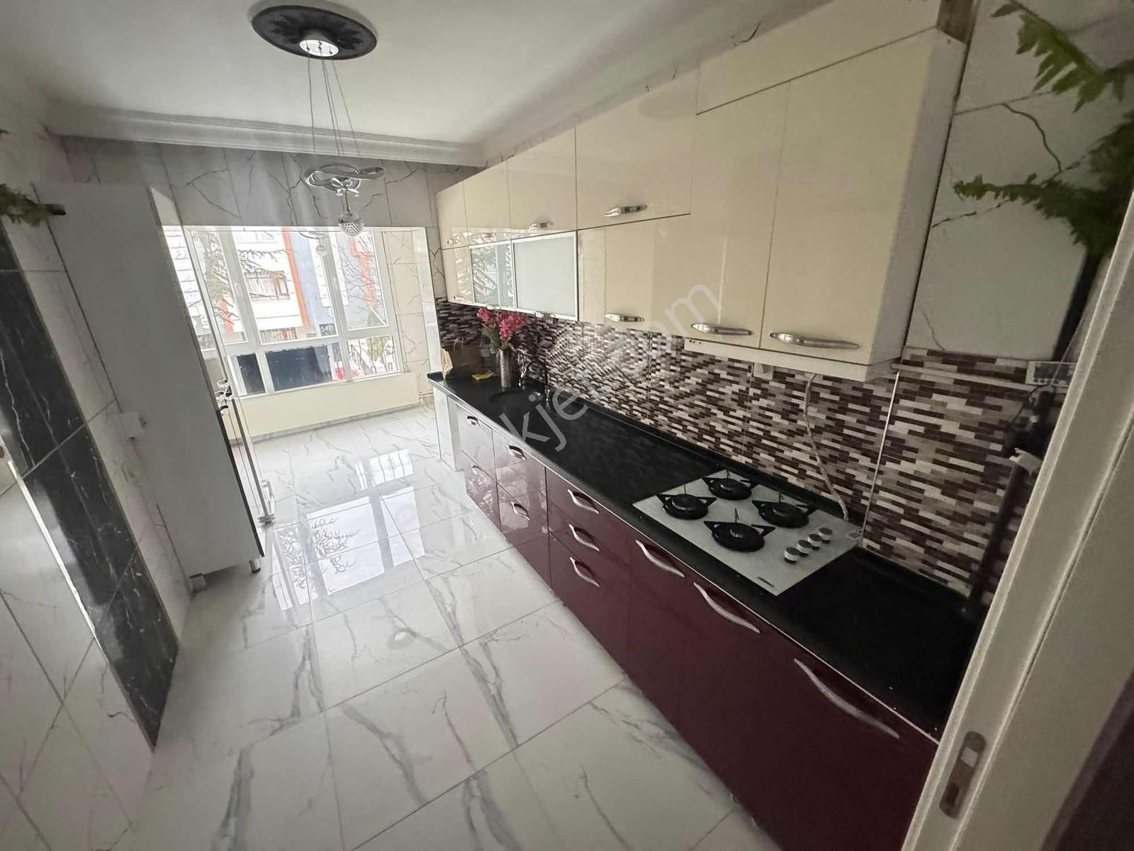 Lider Emlak'tan Başkent Gross Mevki Ful Yapılı 1.kat 3+1 Daire - Görsel 9