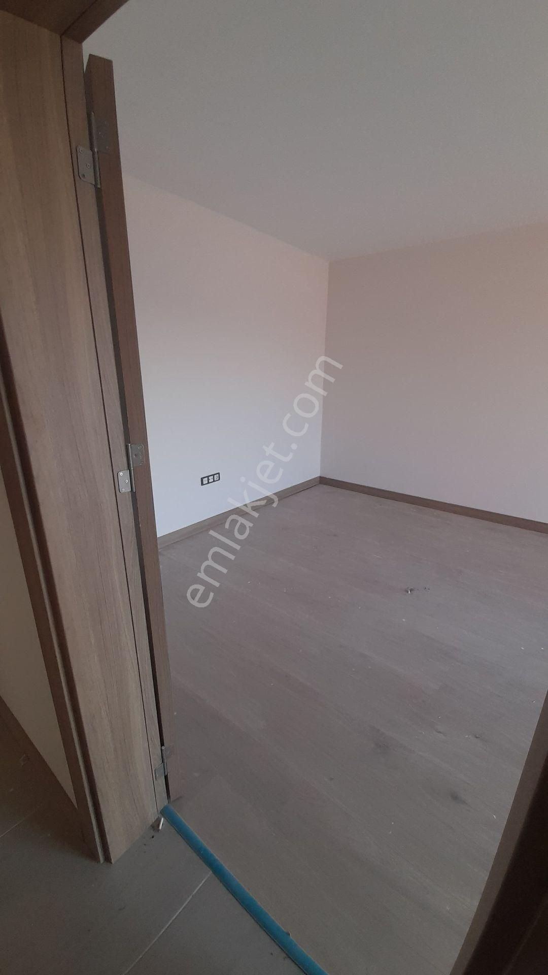 Adana Sarıçam Buruk Göztepe Tokilerde Kiralık 3+1 Fırsat Daire - Görsel 11