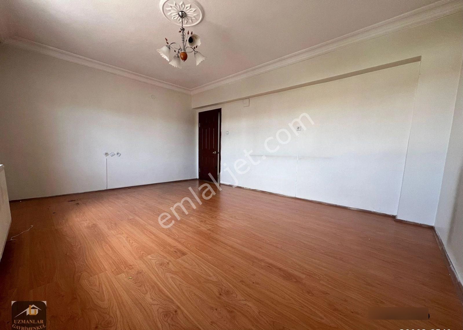 Selçuklu Mahallesinde Ara Kat Asansörlü Satılık 3+1 Daire - Görsel 6