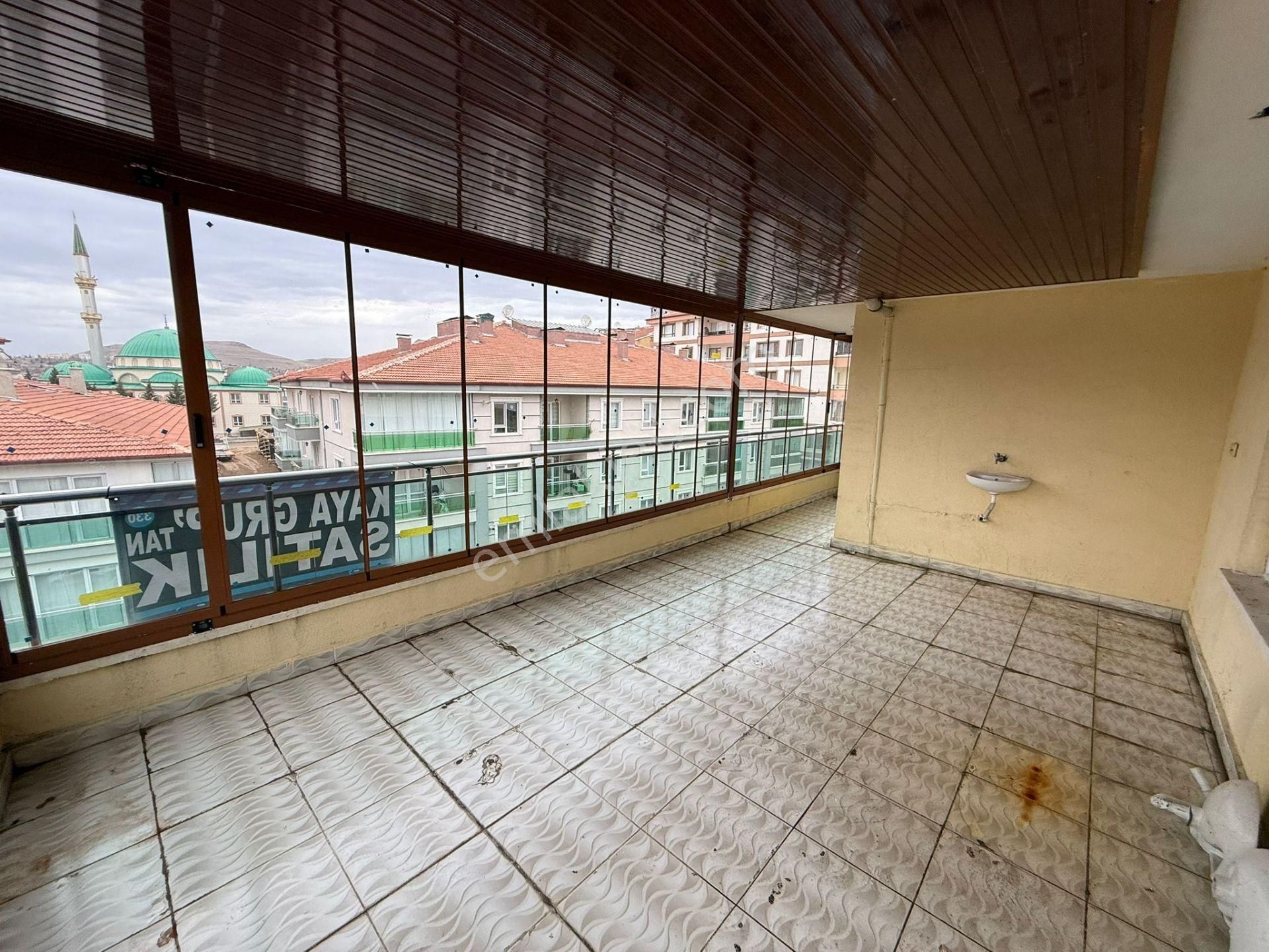 Kaya Grup'tan Yeşilbayırda İçi Yapılı Geniş Çift Giriş 4+1dublex - Görsel 20