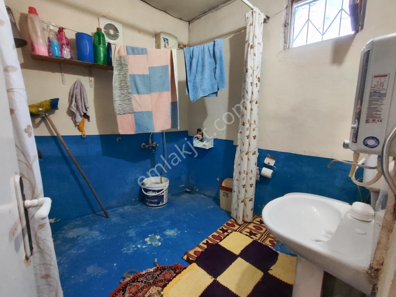 Cadde Üzerinde 2+1 Müstakil Ev Köşe Parsel Satılık Hisseli Tapu - Görsel 24