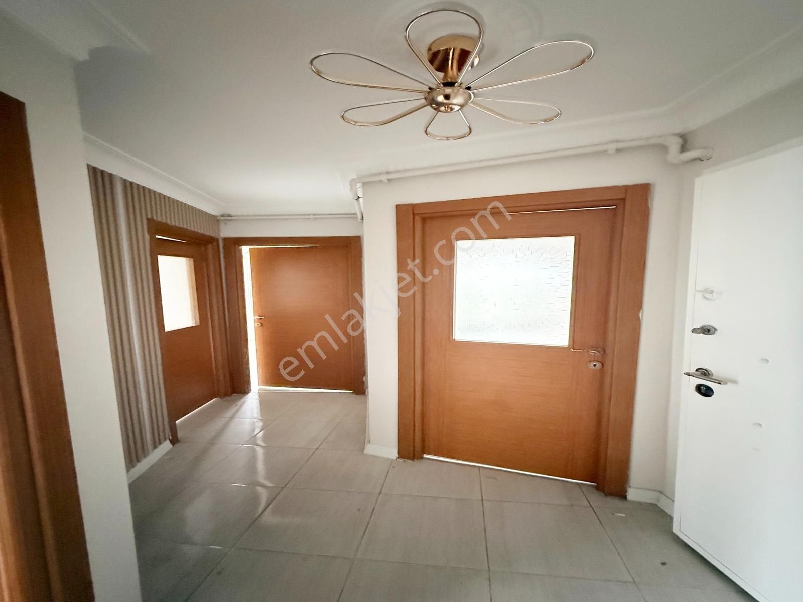 Esenyurt Devlet Hastahanesine Yakın Merkezi Konum Arakat - Görsel 7