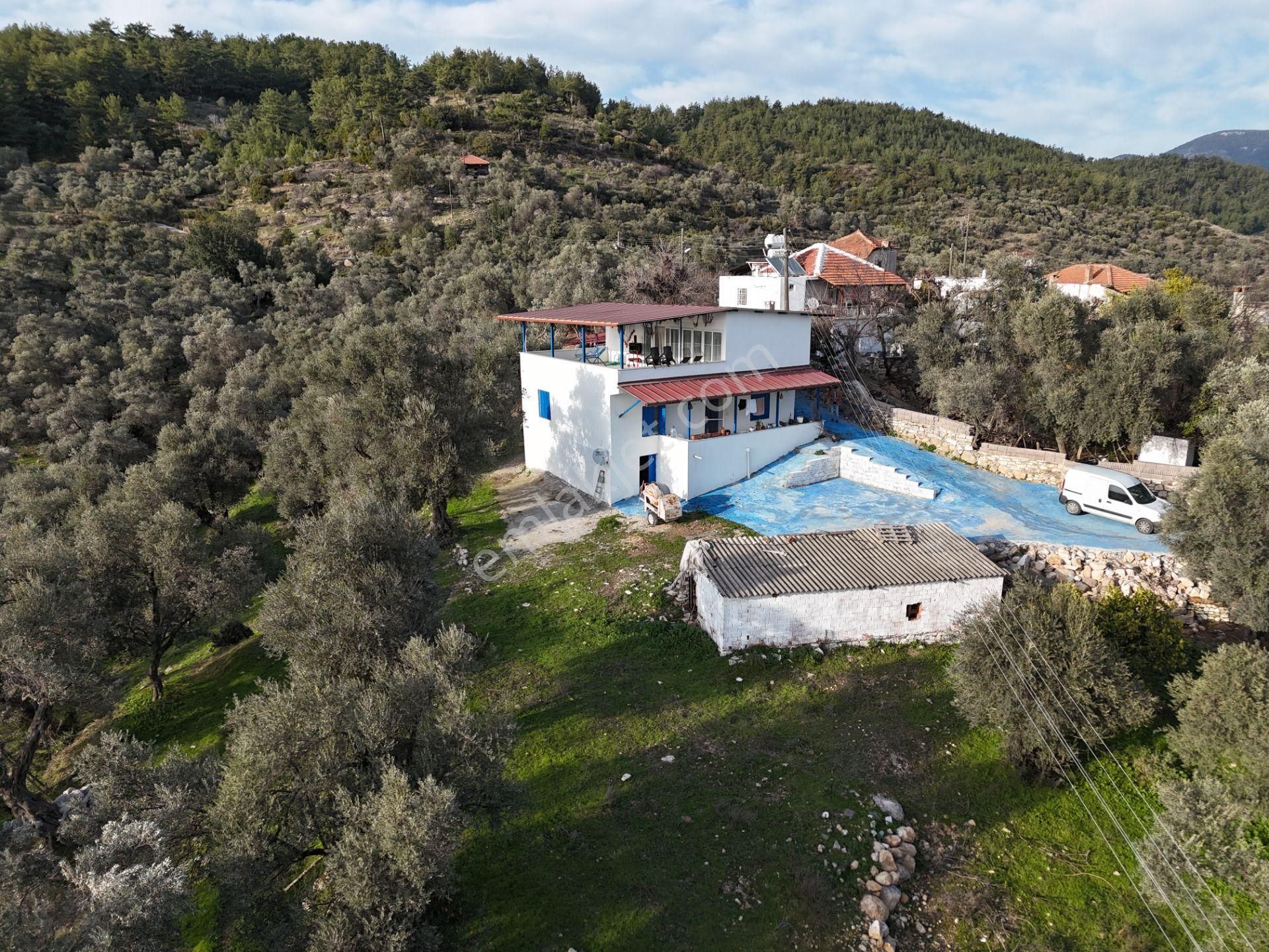 Milas Çakıralan’da 1143 M² Müstakil Bahçeli, 2 Katlı, Ahırlı Ev - Görsel 3