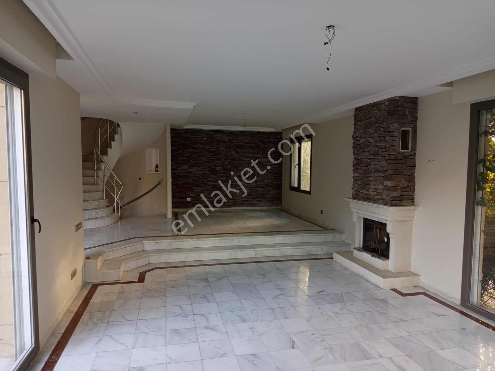 Bornova Evka 3 Ortakköy Sitesi 5+1 Lüks Tripleks Villa - Görsel 12