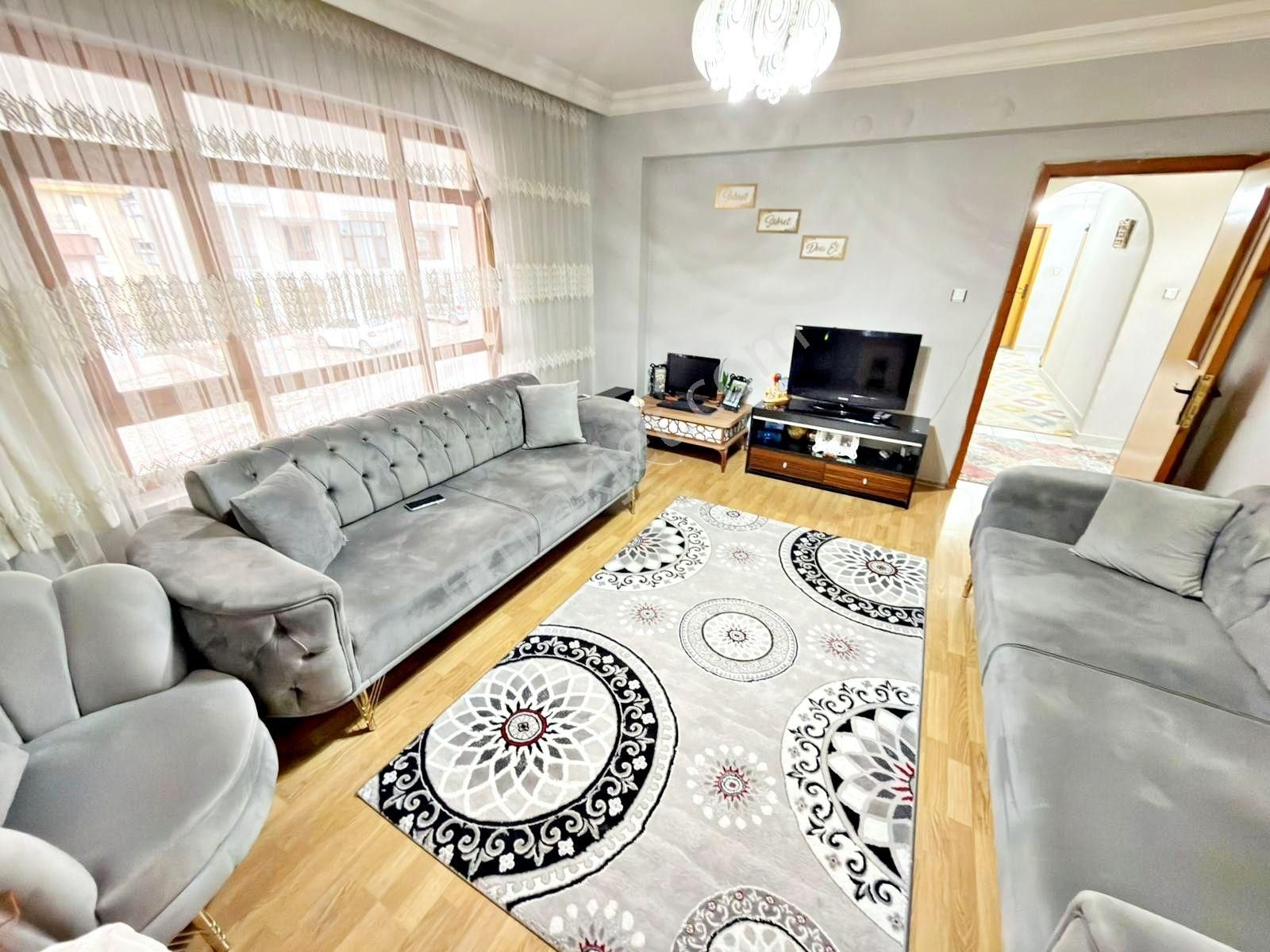 Veranka Invest'den Ana Caddeye Yakın Uygun Fiyatlı Satılık 2+1 Daire