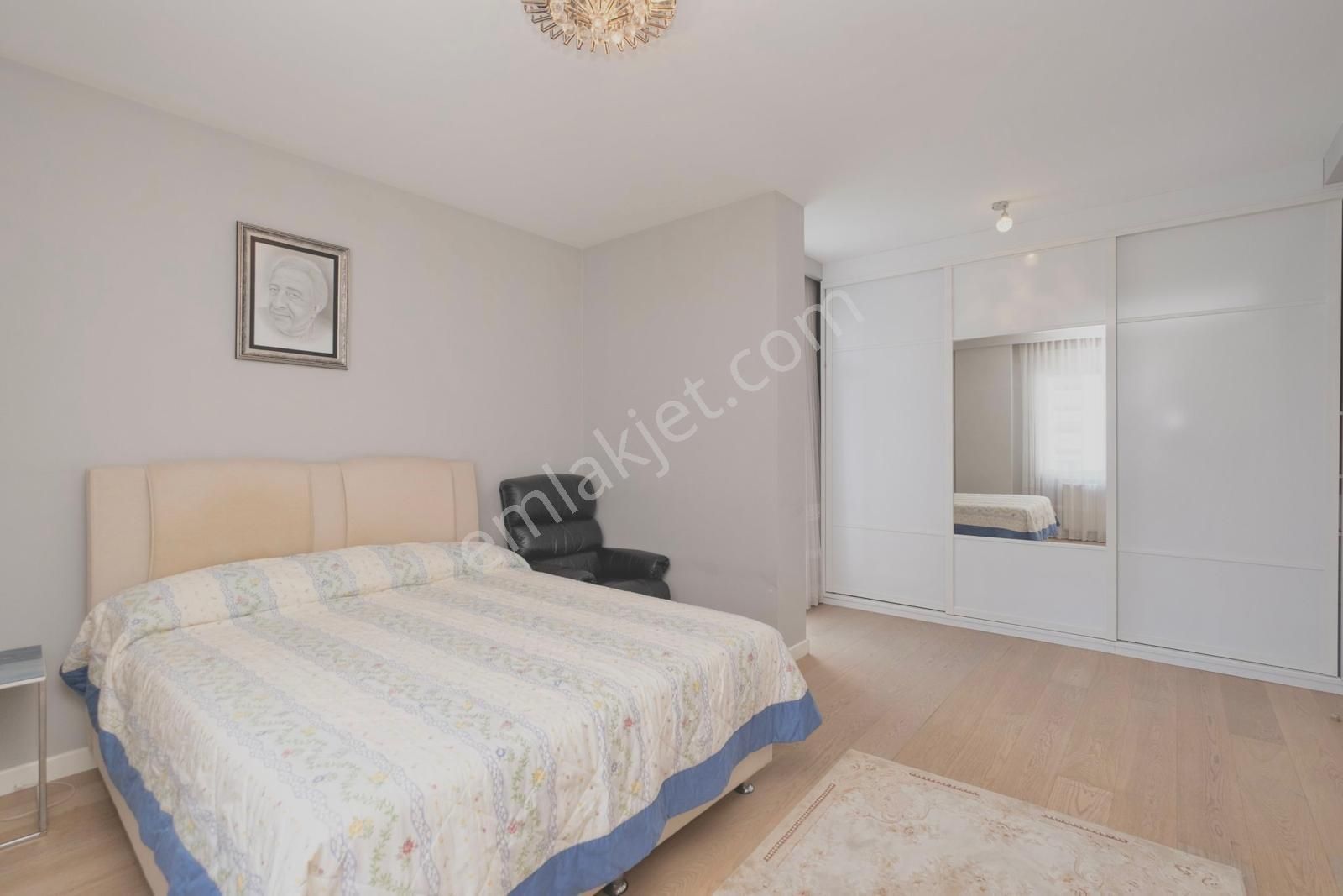 Best Group'tan Erenköy'de Katta Tek Yasal 285m2 4+1 Dubleks - Görsel 8