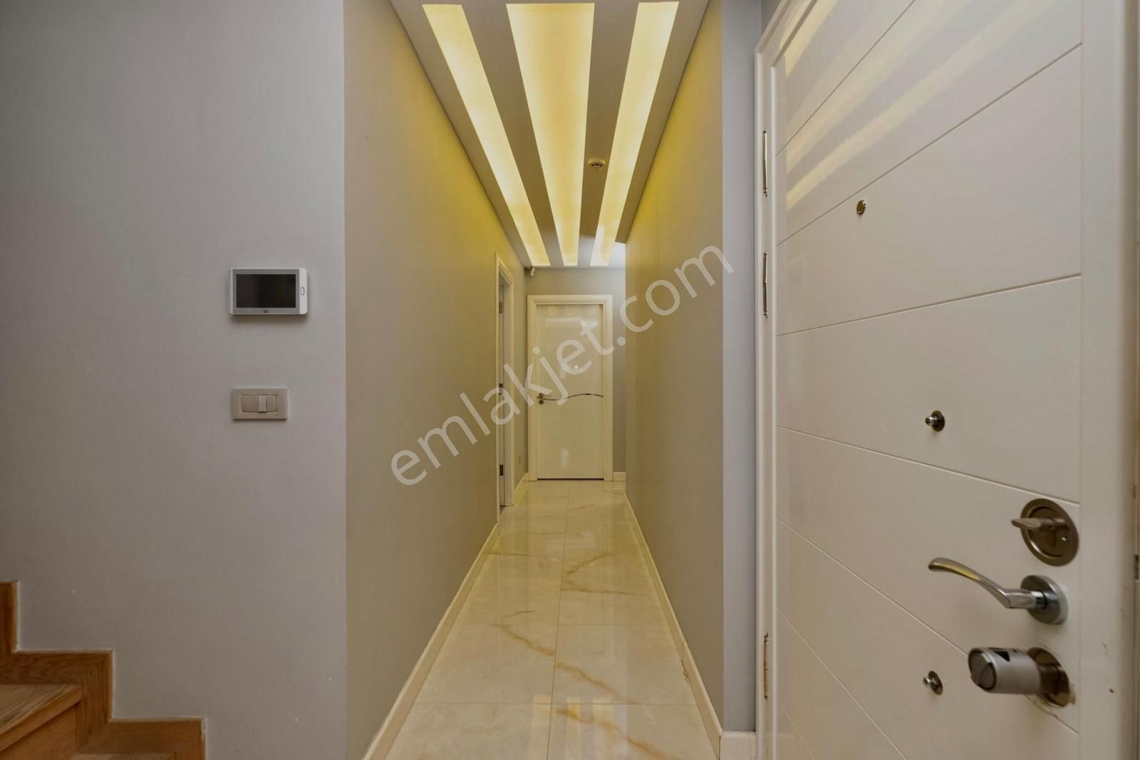 Best Group'tan Erenköy'de Katta Tek Yasal 285m2 4+1 Dubleks - Görsel 23