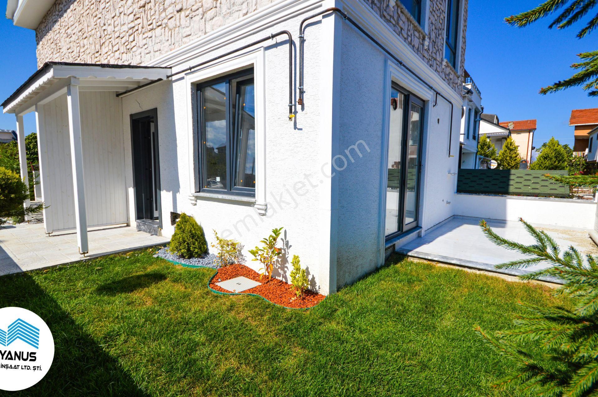 Kocaali’de Satılık 3+1 Özel Tasarımlı Modern Villa - Görsel 3