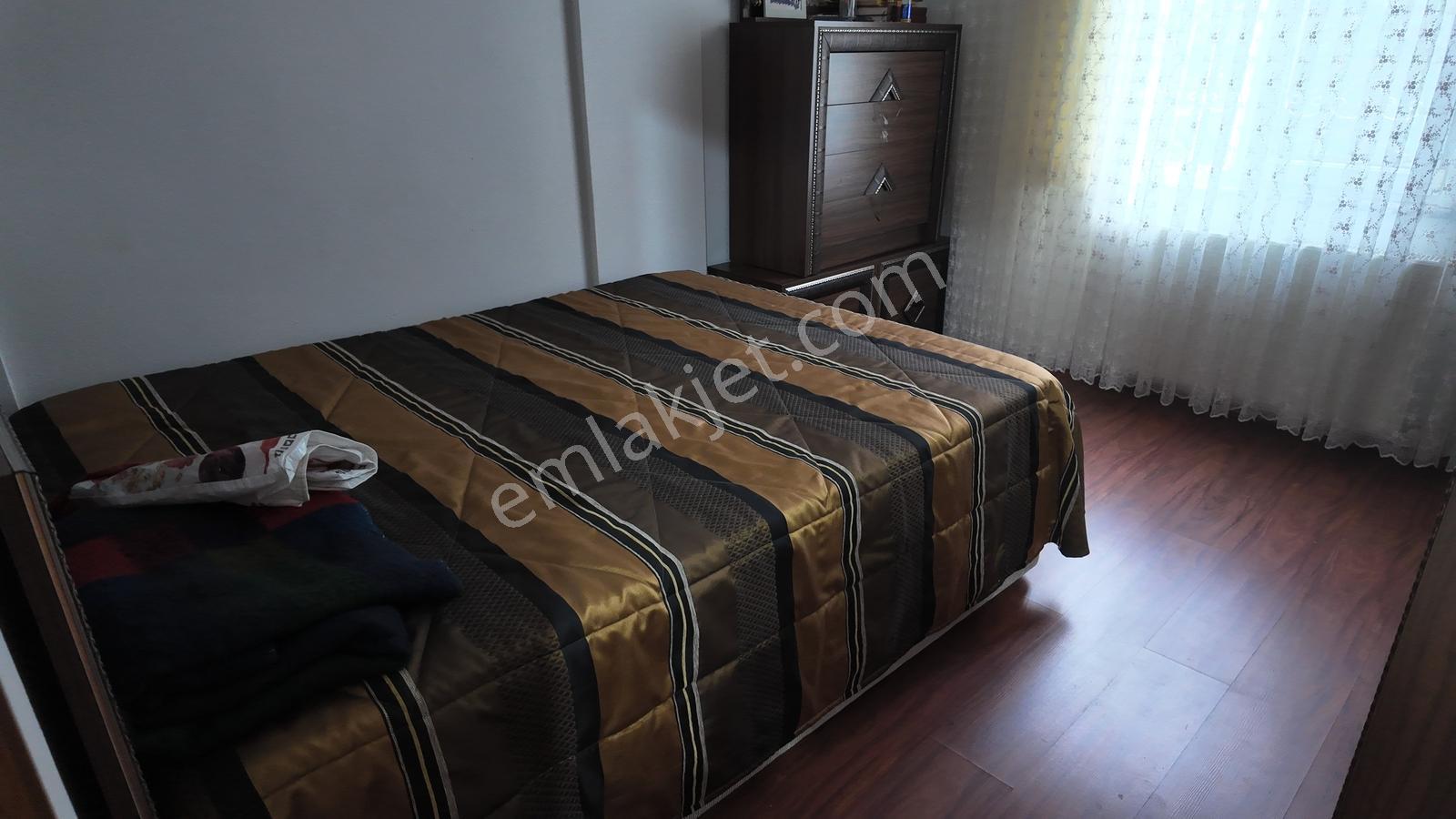 Gülyalı'da Eşsiz Konumda, Eşyalı, Tripleks Villa Fırsatı - Görsel 9