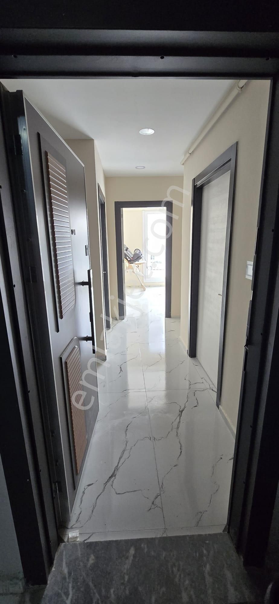 Adana Çukurovada Yurt Mahallesinde Doğalgazlı 3+1 Kiralık Fırsat Daire - Görsel 9