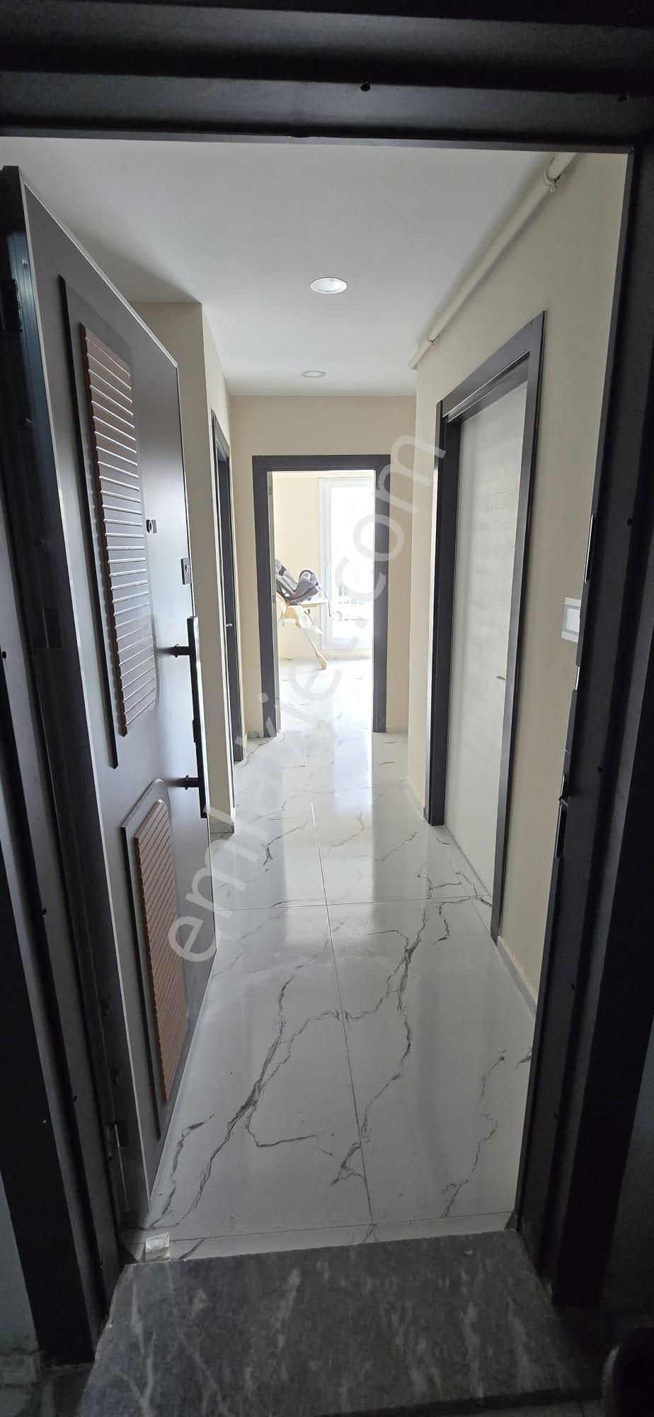 Adana Çukurovada Yurt Mahallesinde Doğalgazlı 3+1 Kiralık Fırsat Daire - Görsel 4