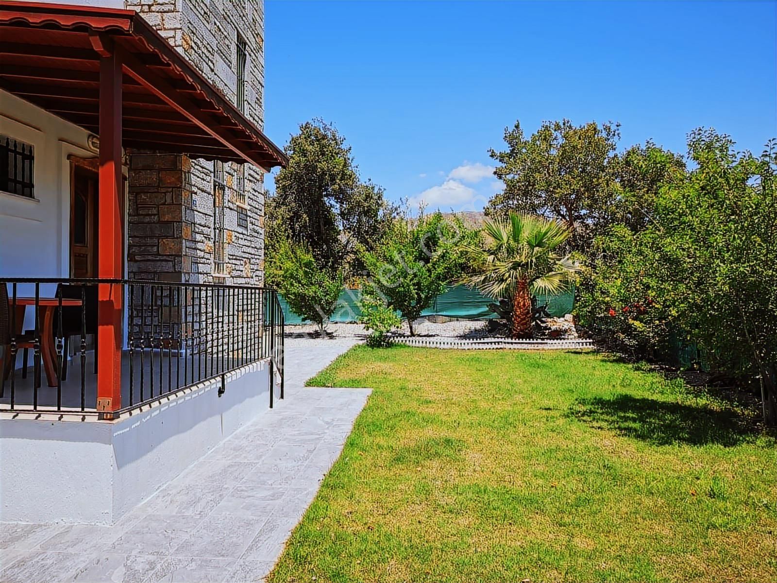 Bodrum Gümüşlük Yıllık Kiralık 3+1 Tam Müstakil Havuzlu Villa - Görsel 11