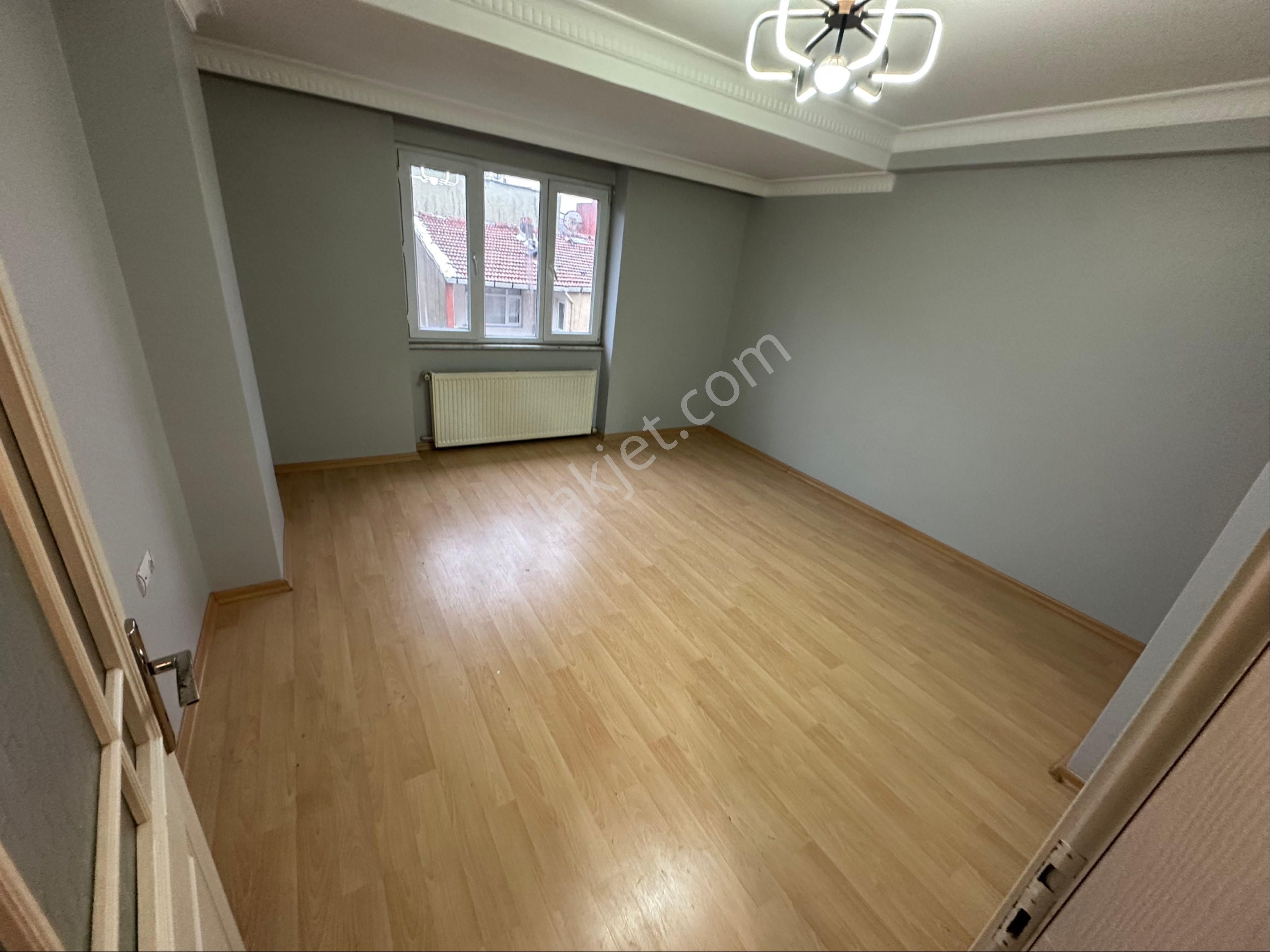 Cebeci Mah’de S Caddesine 4+2 200m2 Girişleri Ayrı Bağımsız Dublex Daire - Görsel 17