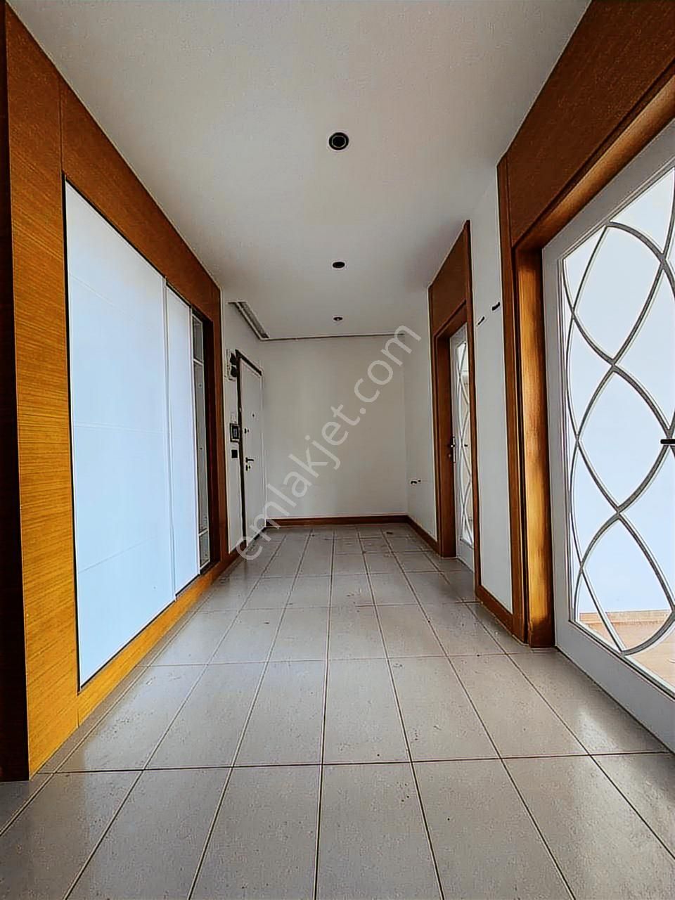 [güzel City]cadde Üzeri Full Konseptli Teraslı Site İçi 3+1 - Görsel 21