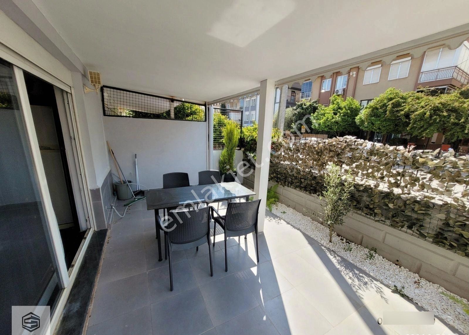 Fener'de Terra City Yakını 1+1 Ön Cephe Yatırımlık Giriş Katı - Görsel 9