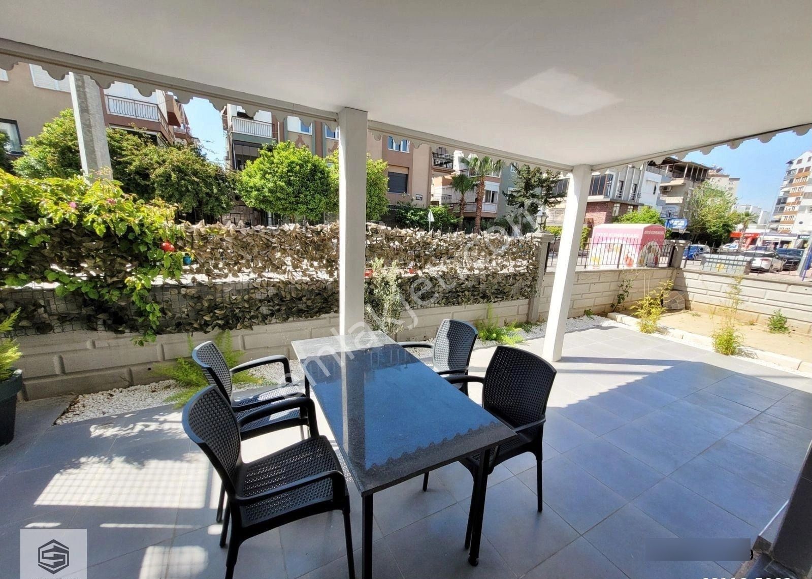 Fener'de Terra City Yakını 1+1 Ön Cephe Yatırımlık Giriş Katı