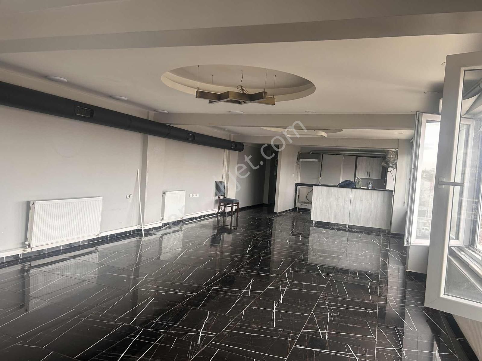 Meydanda Tabela Değerli 120m2 Asansörlü - Görsel 9