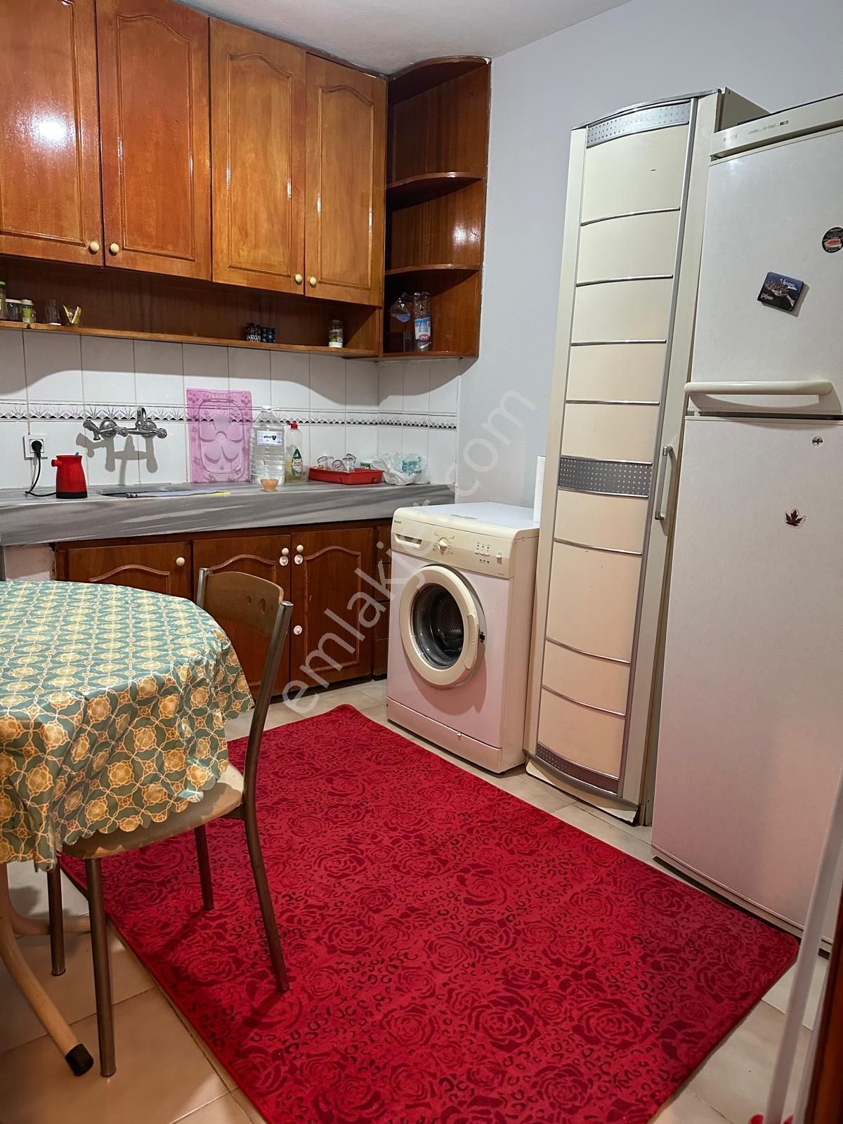 Gemlik Merkezde Cadde Üzeri 2+1 Eşyalı Kiralık Daire - Görsel 5